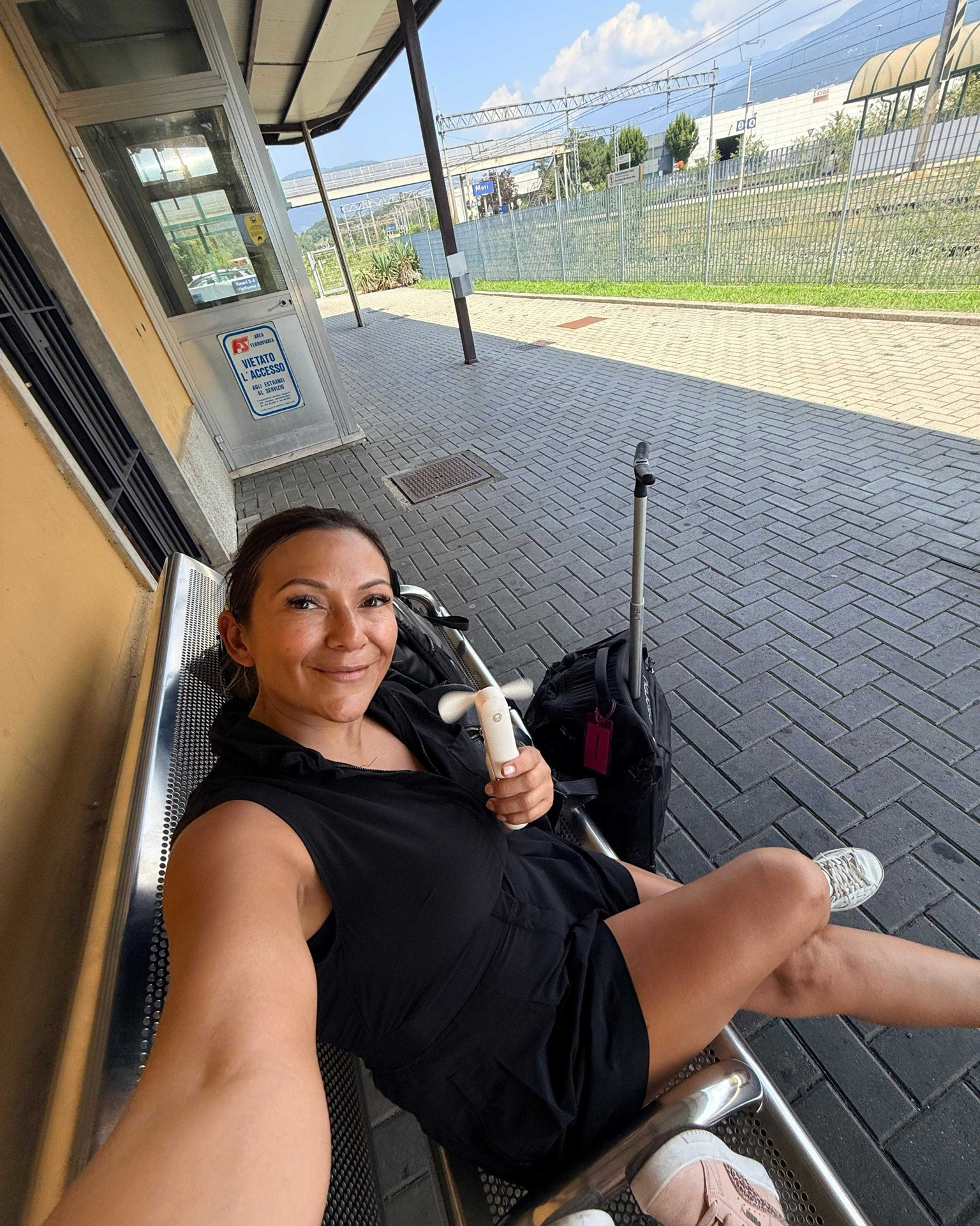 The JisuLife 3-in-1 Pocket Handheld Mini Fan is our community’s No. 1 all-time travel accessory! ✈️

Slim, lightweight, and easy to toss in your day bag, it’s a total lifesaver when you need a quick breeze on the go. 💨
