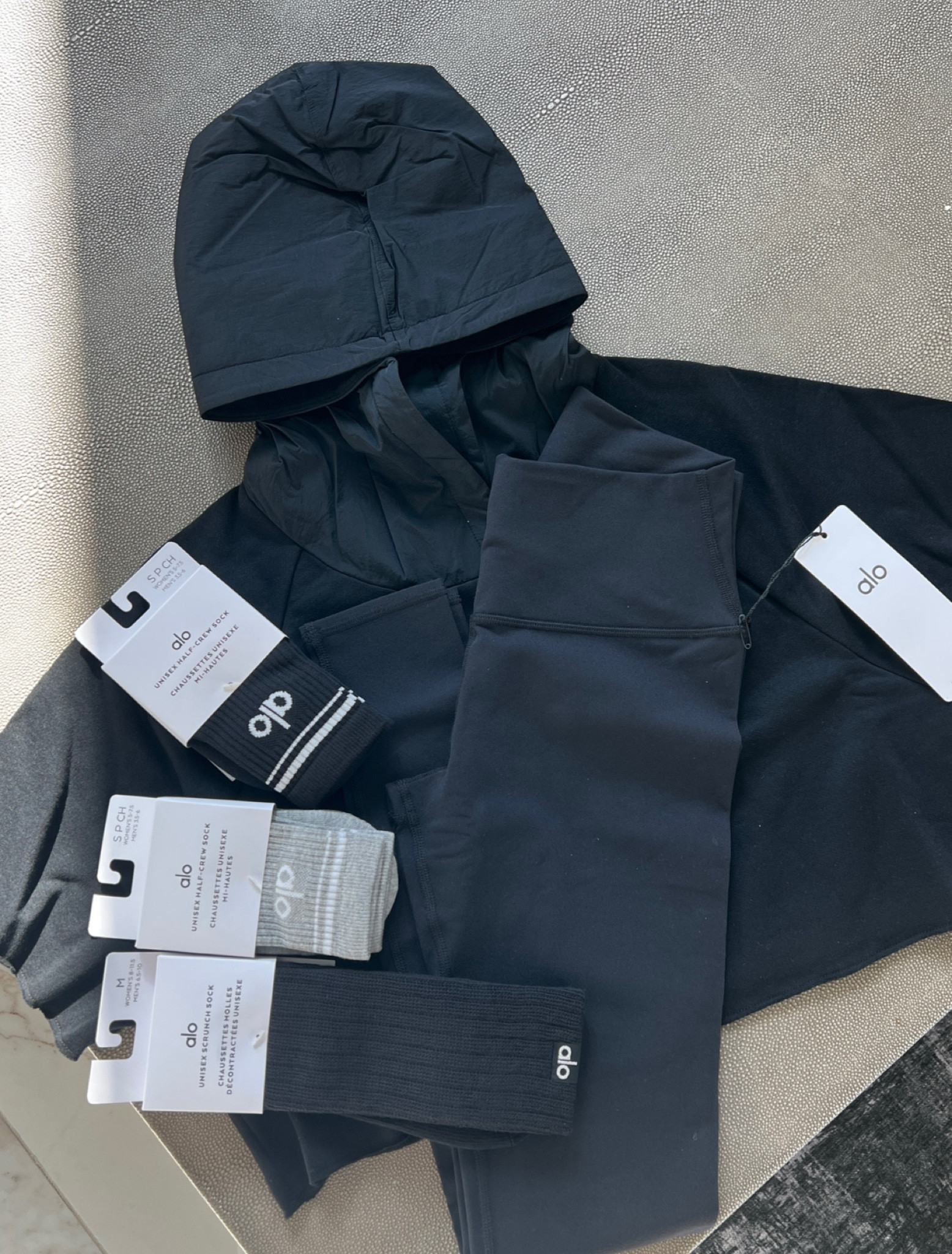 30% Sitewide sale at Alo Yoga for Cyber Monday! 

#LTKCyberWeek #LTKActive #LTKSaleAlert