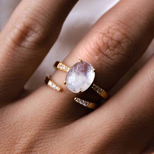 Moonstone Ring - Serena | Linjer