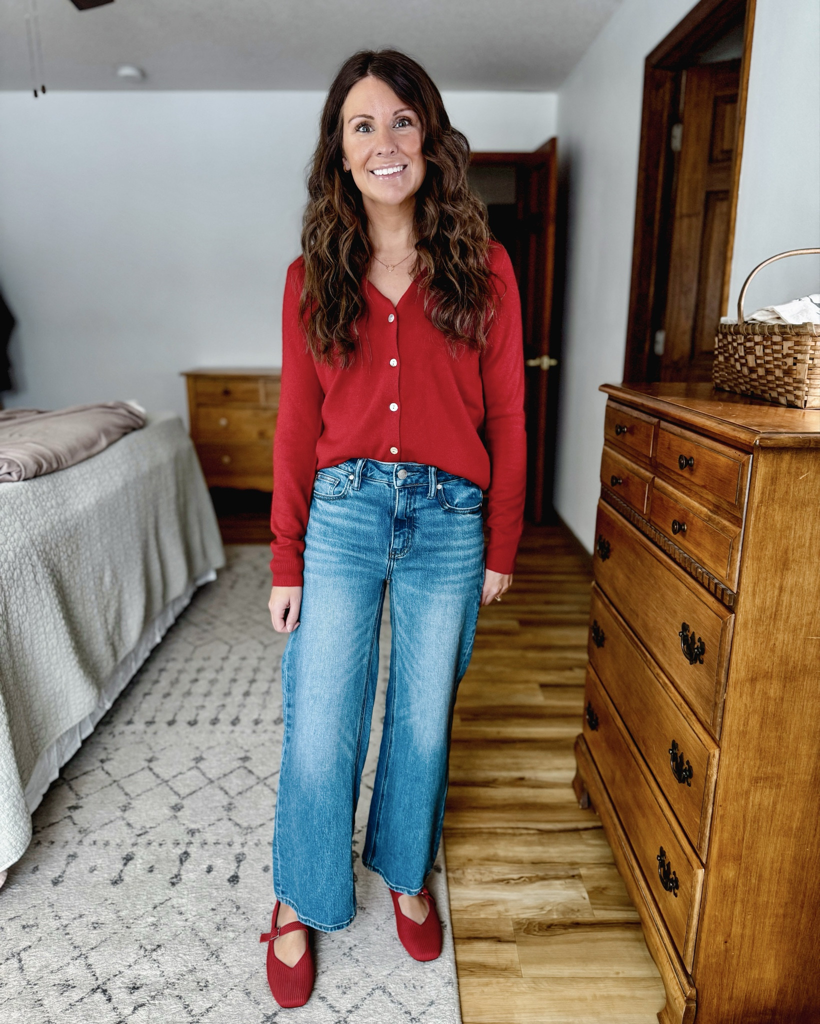 use INFG-25MARISSA10  for 10% off your first order from Quince (new customers only!)

size 24 in the 26” inseam in these jeans (Bella stretch relaxed straight) and size xs in my red cashmere cardigan. My shoes are size 6.5 and I also linked a more affordable pair.
 
#quincedenim #quincetryon #cashmeresweater #cottonsweater #cashmerecardigan #cottoncardigan #quincesweater 


#LTKHoliday #LTKSeasonal #LTKgrwm