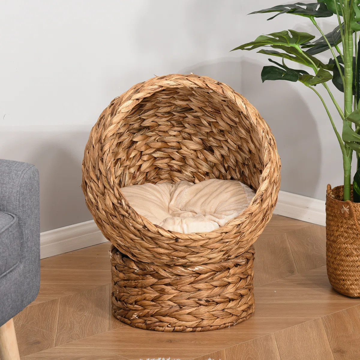 Esperanza Designer Round/Oval Cat Bed | Wayfair North America