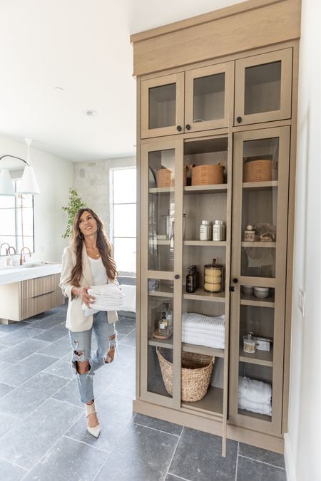Sharing a primary bathroom tour soon— after the bedroom! But had to give you a peek at the linen cabinet!! Getting ready to host in our new home. Loving how this is coming along. Also my favorite jeans of all time— they’re from @Walmart!

#walmartpartner #walmarthome #iywyk

#LTKSeasonal #LTKhome #LTKsalealert