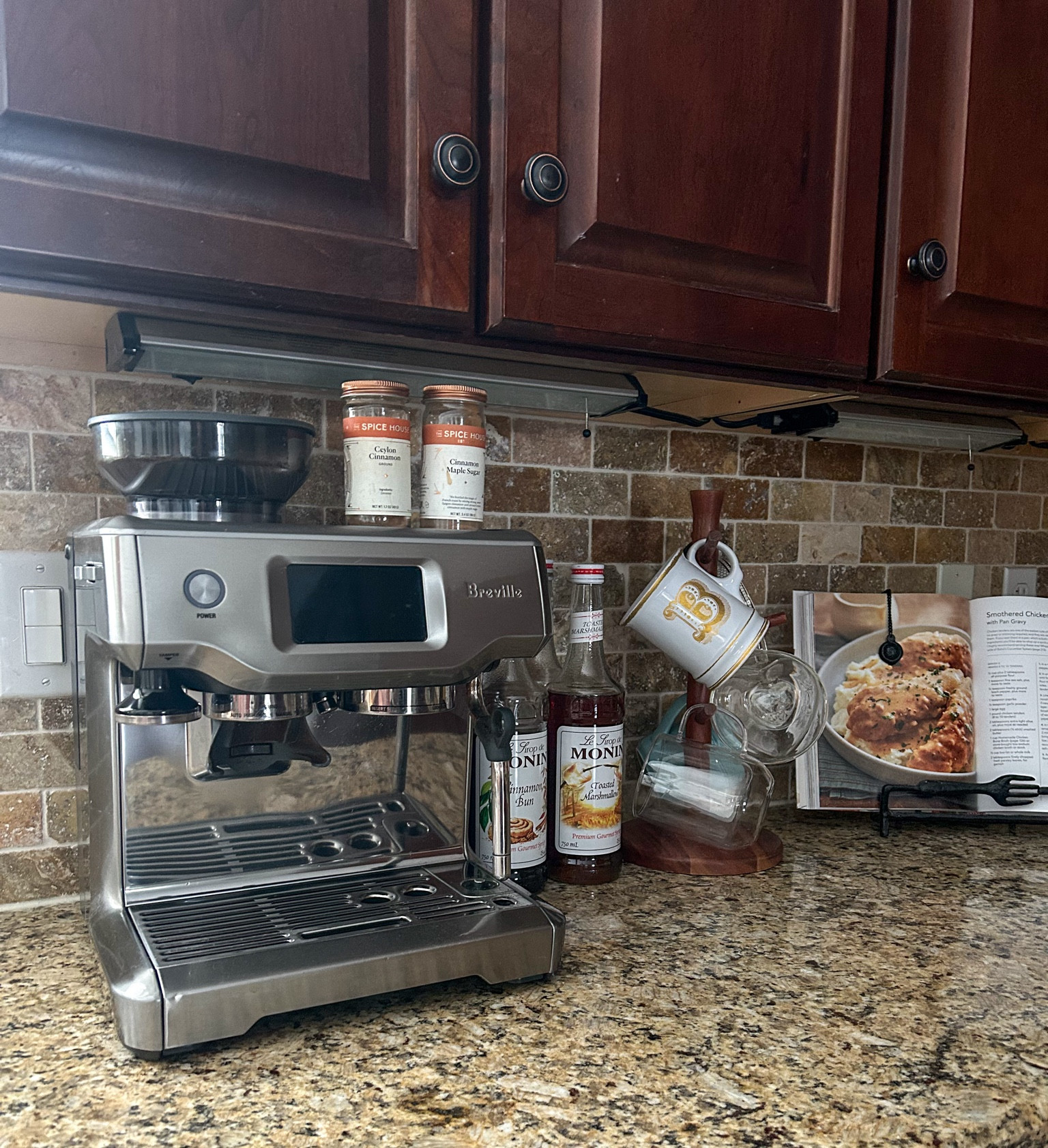 Clean Mama’s Coffee Bar Favorites

* “B” mug is not sold anymoree