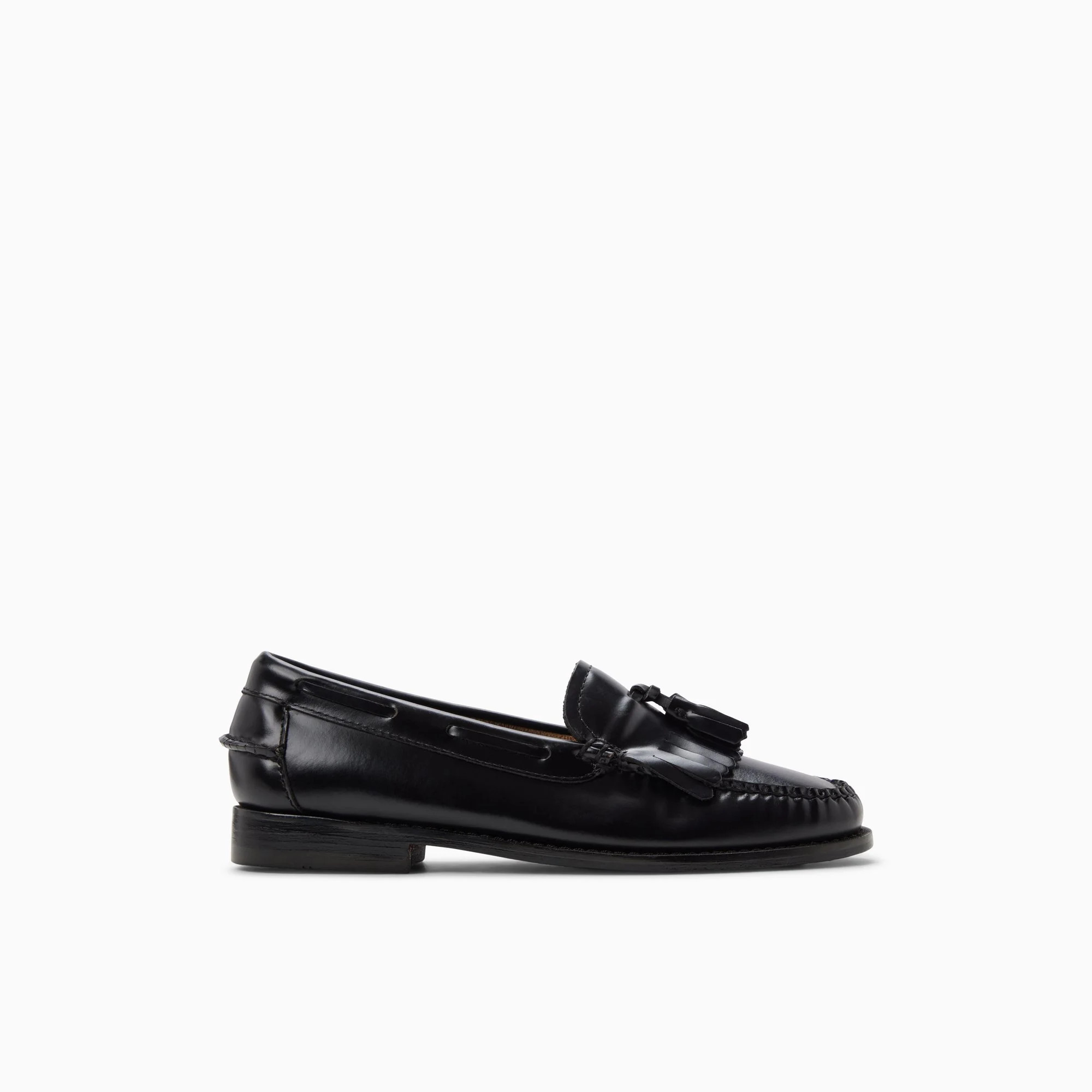Women's Esther Weejuns\u00ae Tassel Loafer Black | G.H. Bass | G.H.BASS