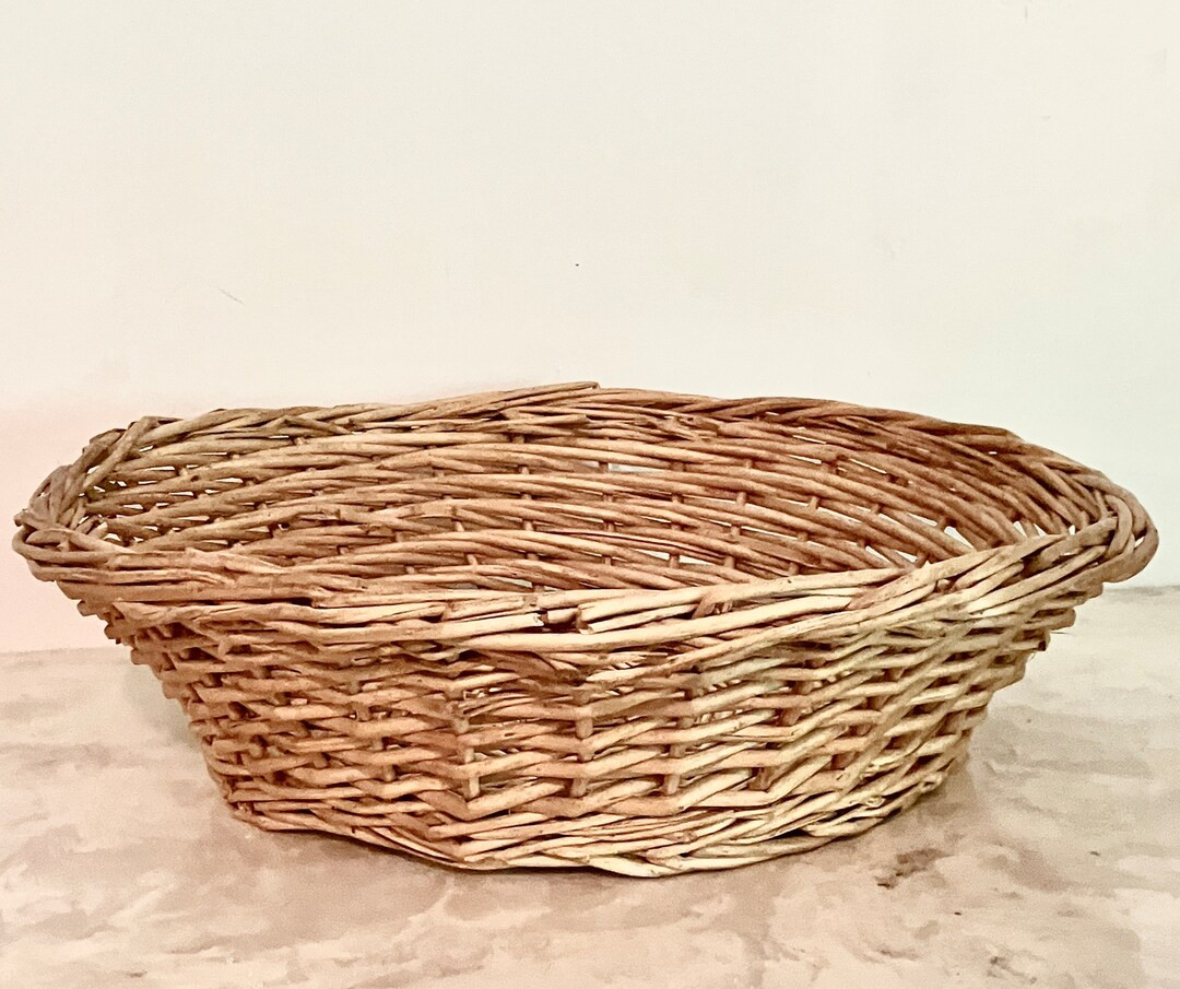 Vintage Extra Large Round Natural Willow Wicker Harvest Gathering Basket - Etsy | Etsy (US)