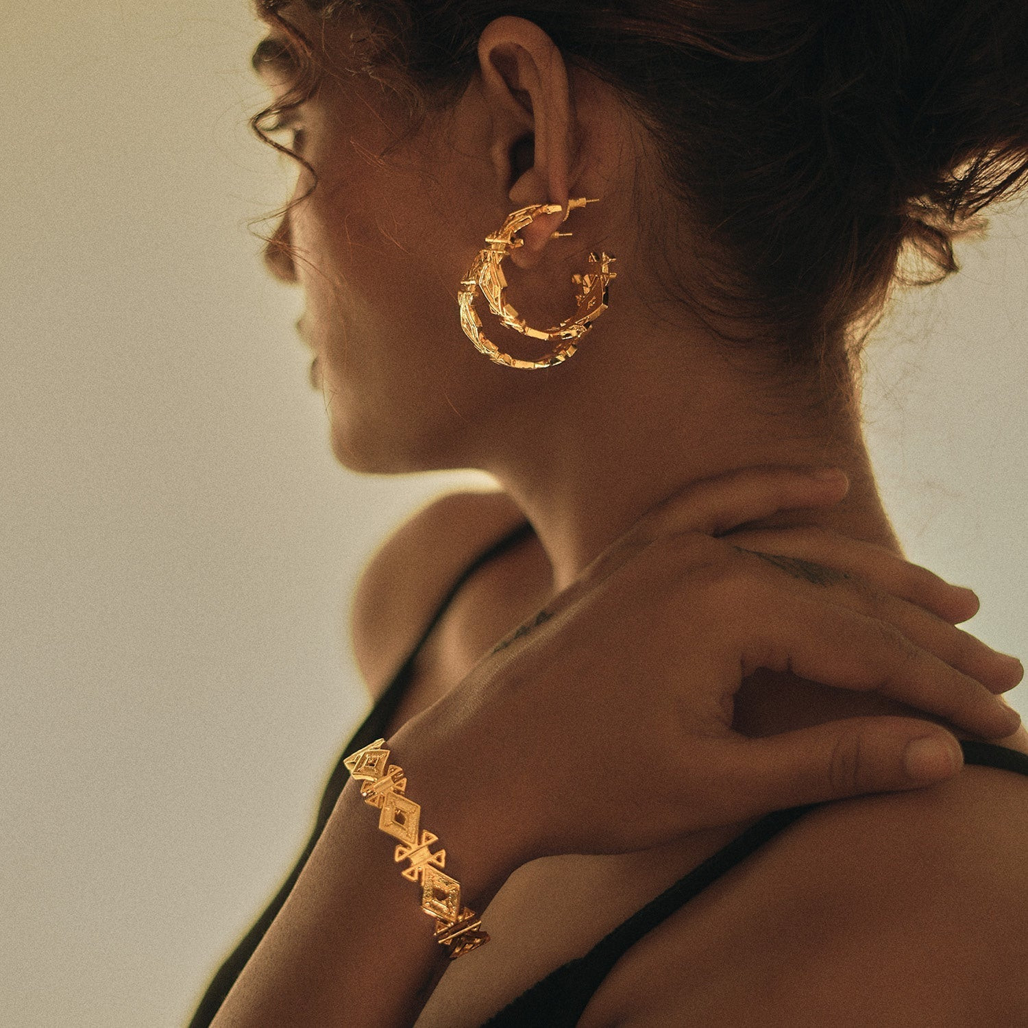 SAFA HOOPS | Dhwani Bansal Jewellery