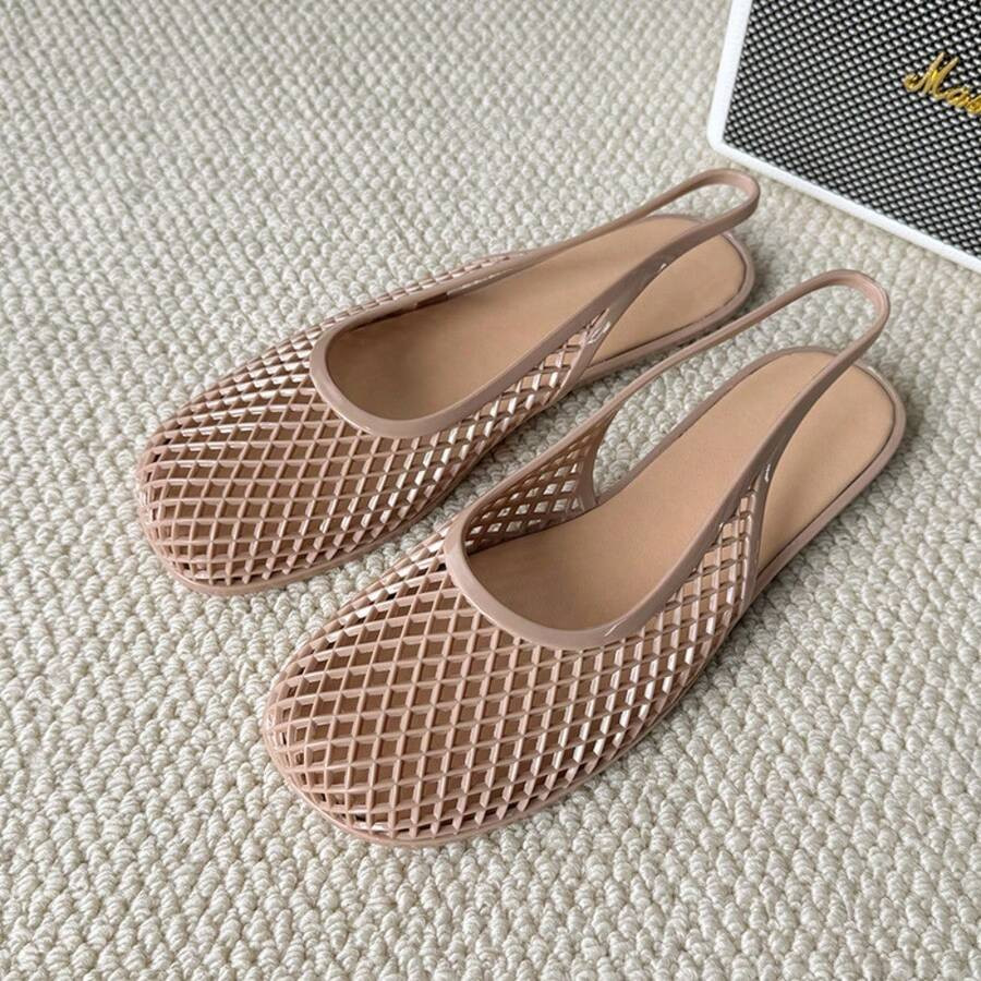 LocalNew Baotou Sandals For Summer, Niche Flat Bottomed Single Shoes With Hollowed Out Round Toe ... | SHEIN