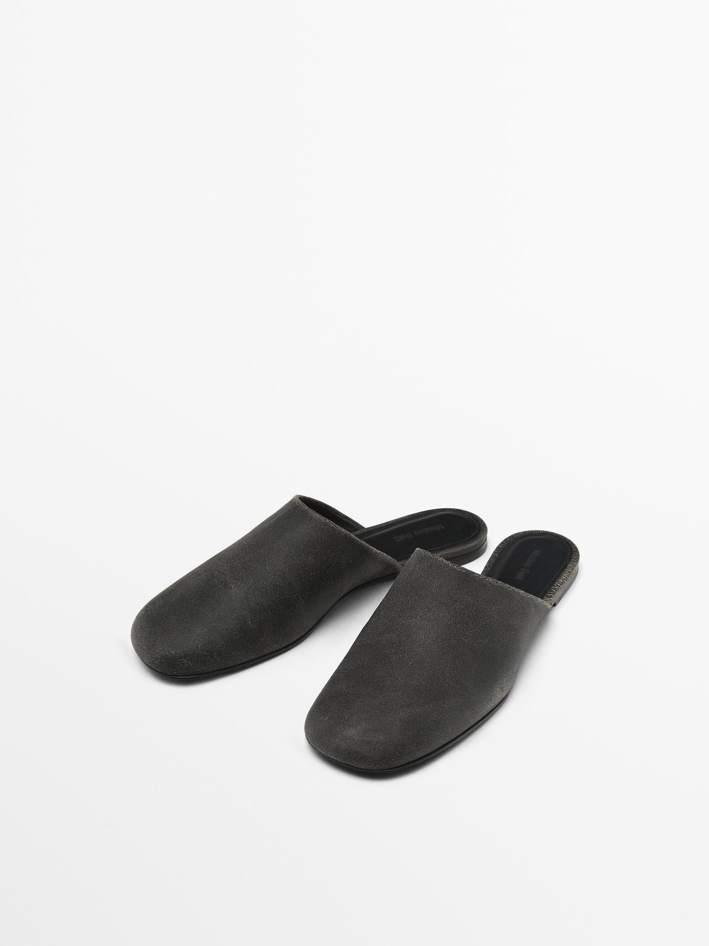 Oiled leather mules | Massimo Dutti US