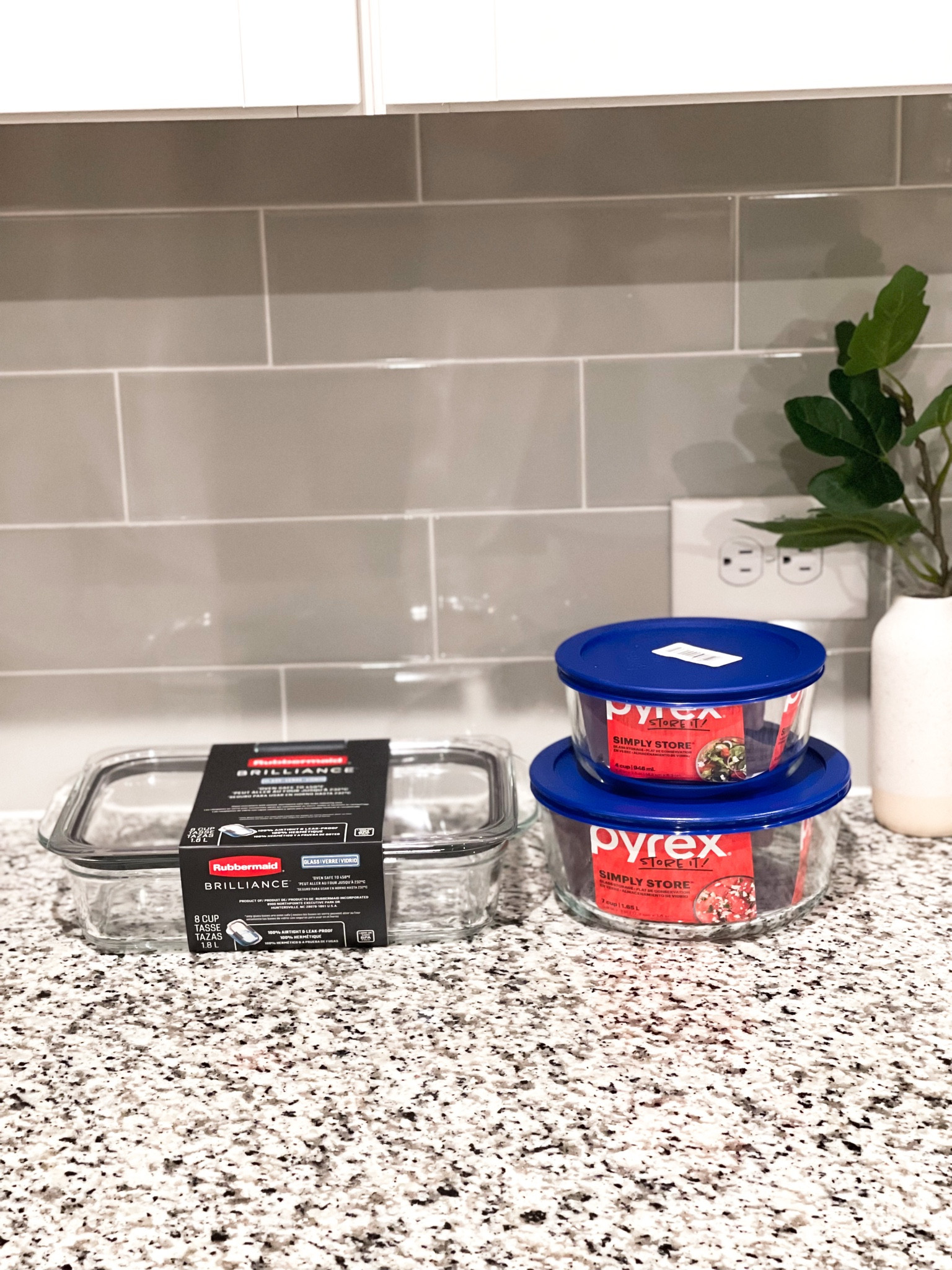 Target haul 🛍️ I’ve been wanting to upgrade my Tupperware. I prefer glass over plastic and I have smaller food storage options but needed some larger containers. The rectangular one is also oven safe and the circular ones are the perfect sizes I needed. I’ll get a couple more of each. 

Kitchen finds / food storage / food prep / meal prep 

#LTKunder50 #LTKFind #LTKhome