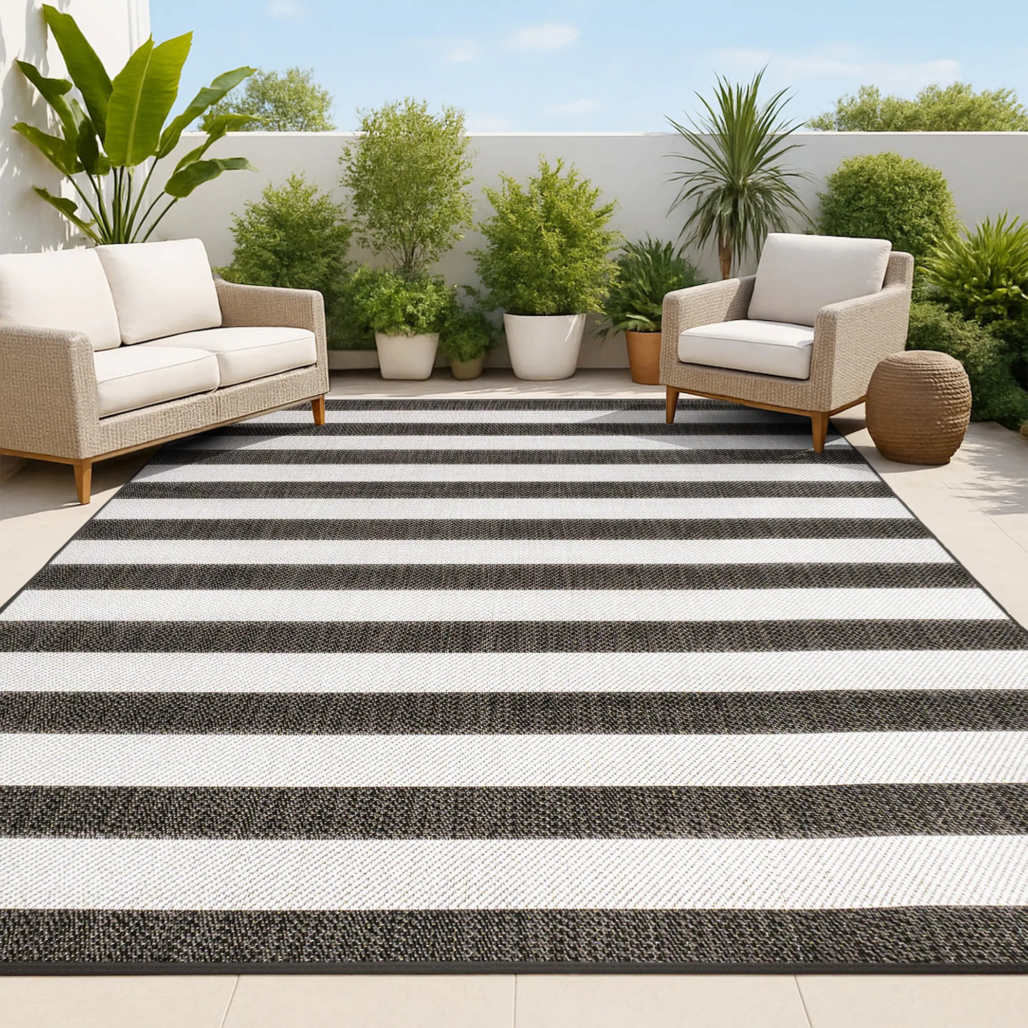 JONATHAN Y SANTA MONICA Negril Two-Tone Wide Stripe 3 x 5 (ft) Loomed Polypropylene Black/Cream Rectangular Indoor/Outdoor Stripe Mid-Century Modern | Lowe's