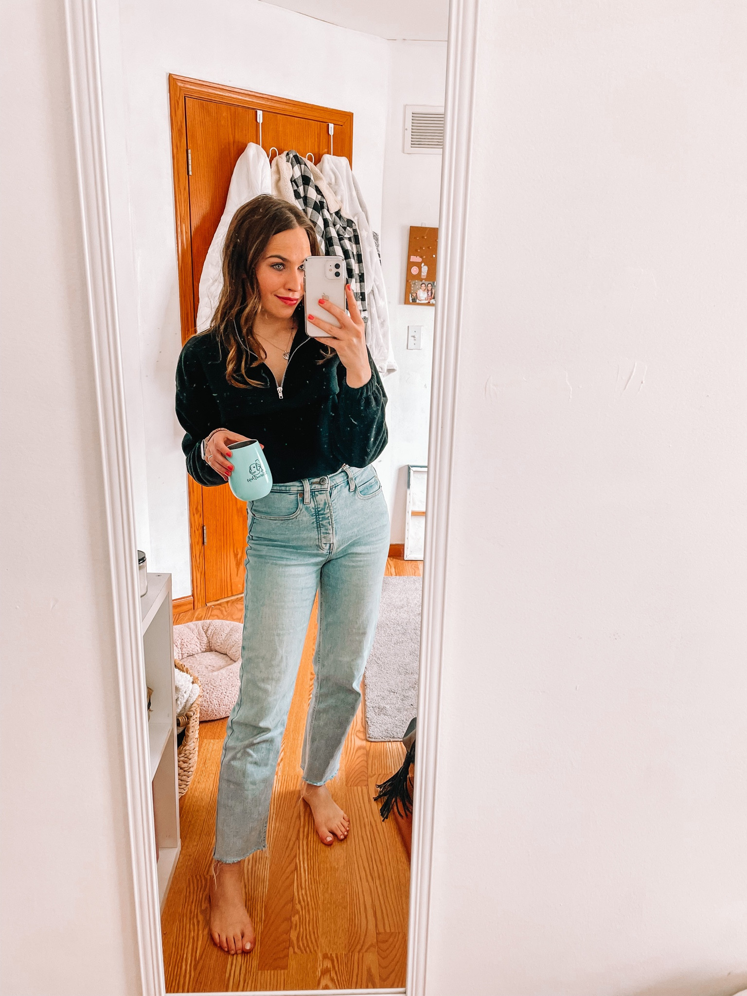 I love these old navy jeans so much! I’ll link them here for ya 


Mom jeans / old navy’ / spring / outfit ideas /everyday fashion


#LTKunder50 #LTKstyletip #LTKSeasonal
