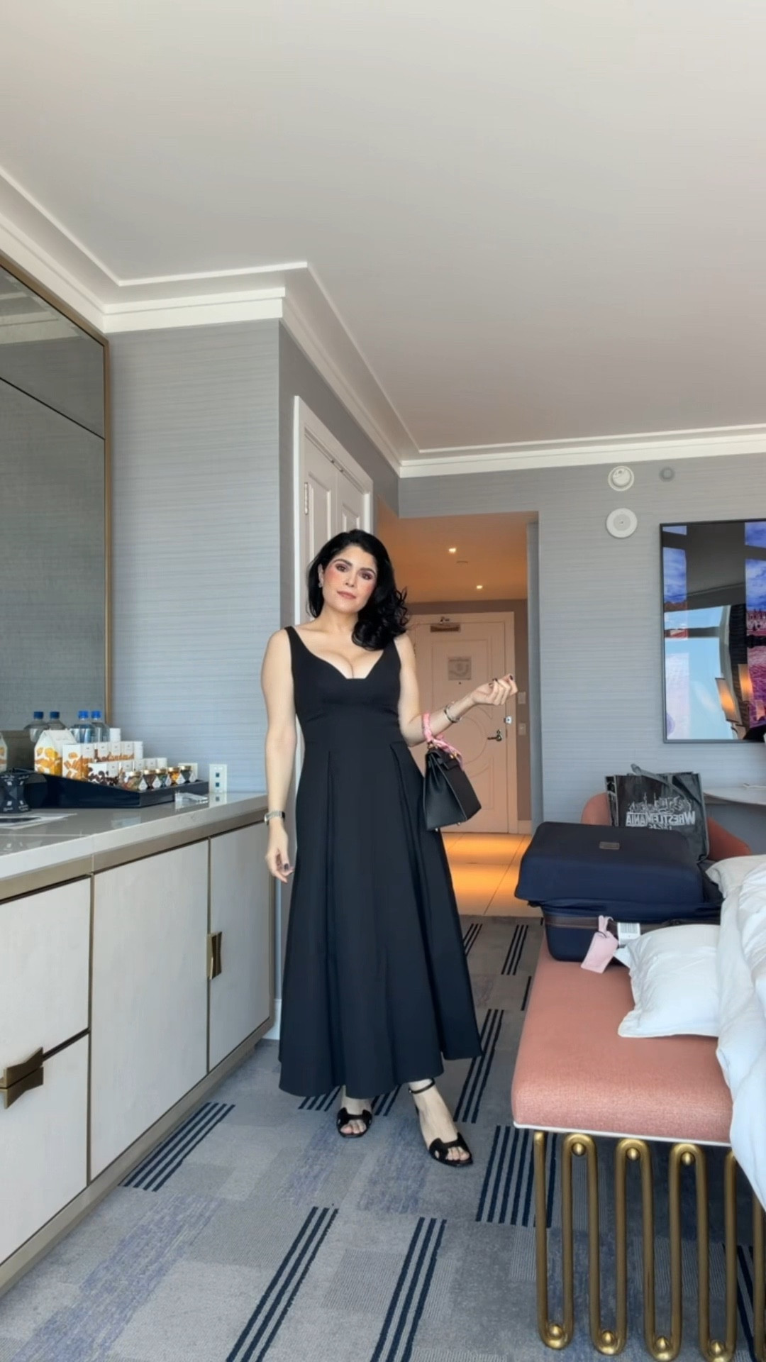 Obsessed with this black dress 

#LTKootd #LTKBeauty #LTKgrwm