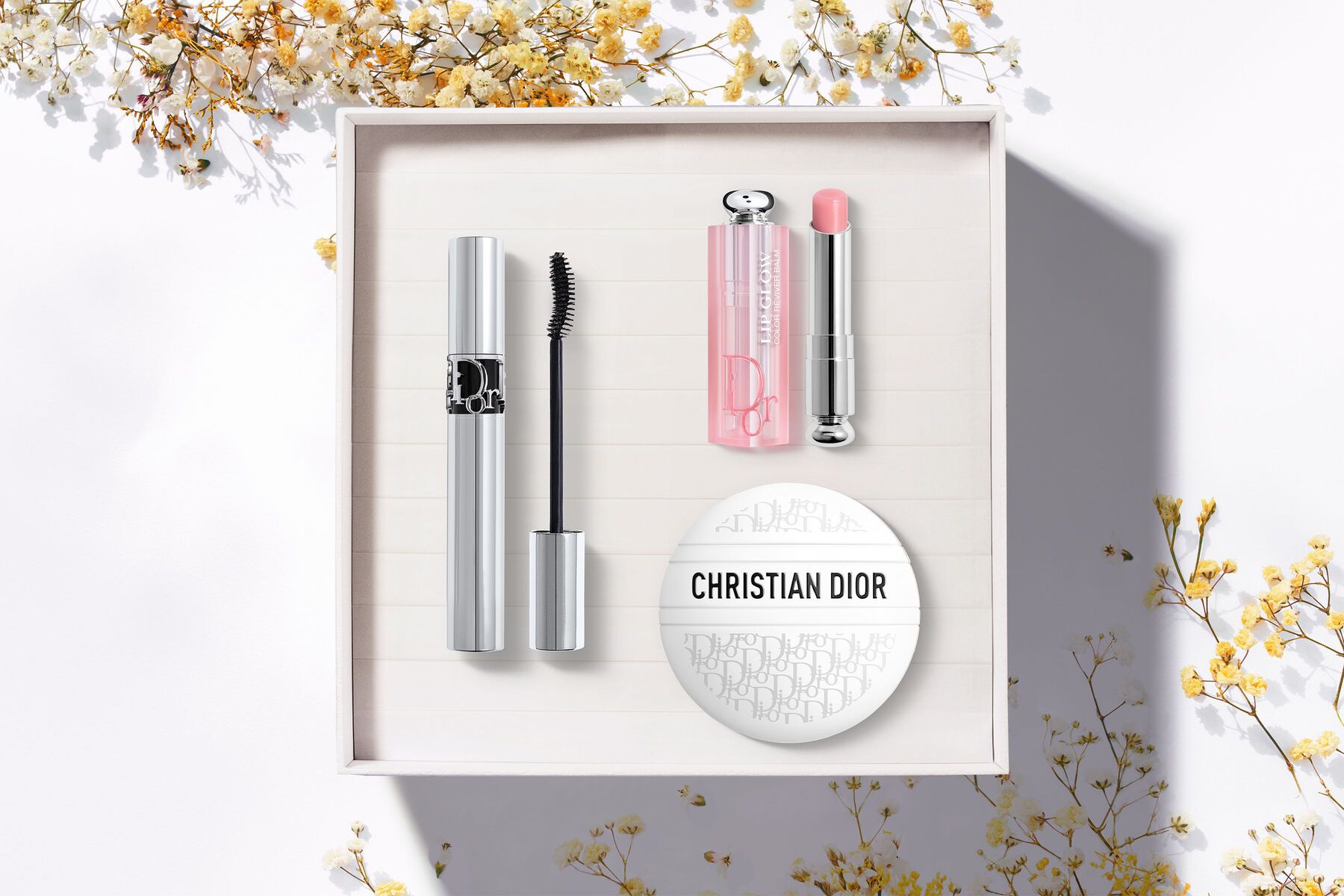 Essential Beauty Trio - Limited Edition Valentine's Day Makeup and Skincare Set | Dior Beauty (US)