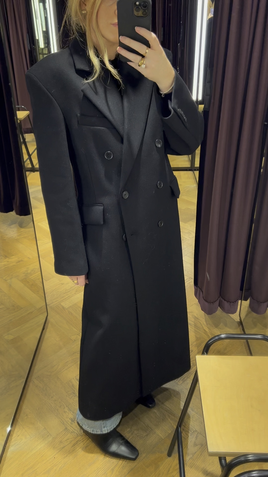 WINTER BLACK COAT OF MY DREAMS 🖤

#LTKmodest #LTKstyletip