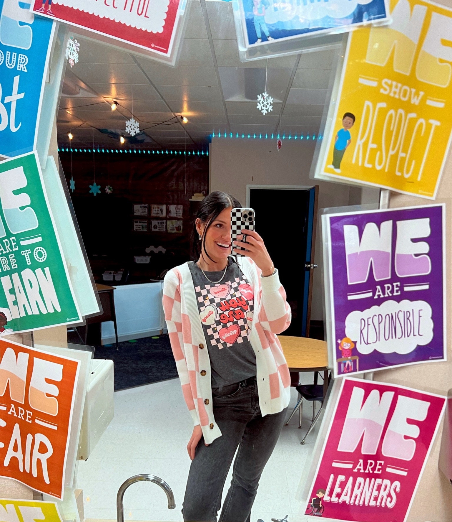 Loving all the Valentine’s Day vibes 💗🤭😍

#LTKfindsunder50 #LTKSeasonal #LTKworkwear