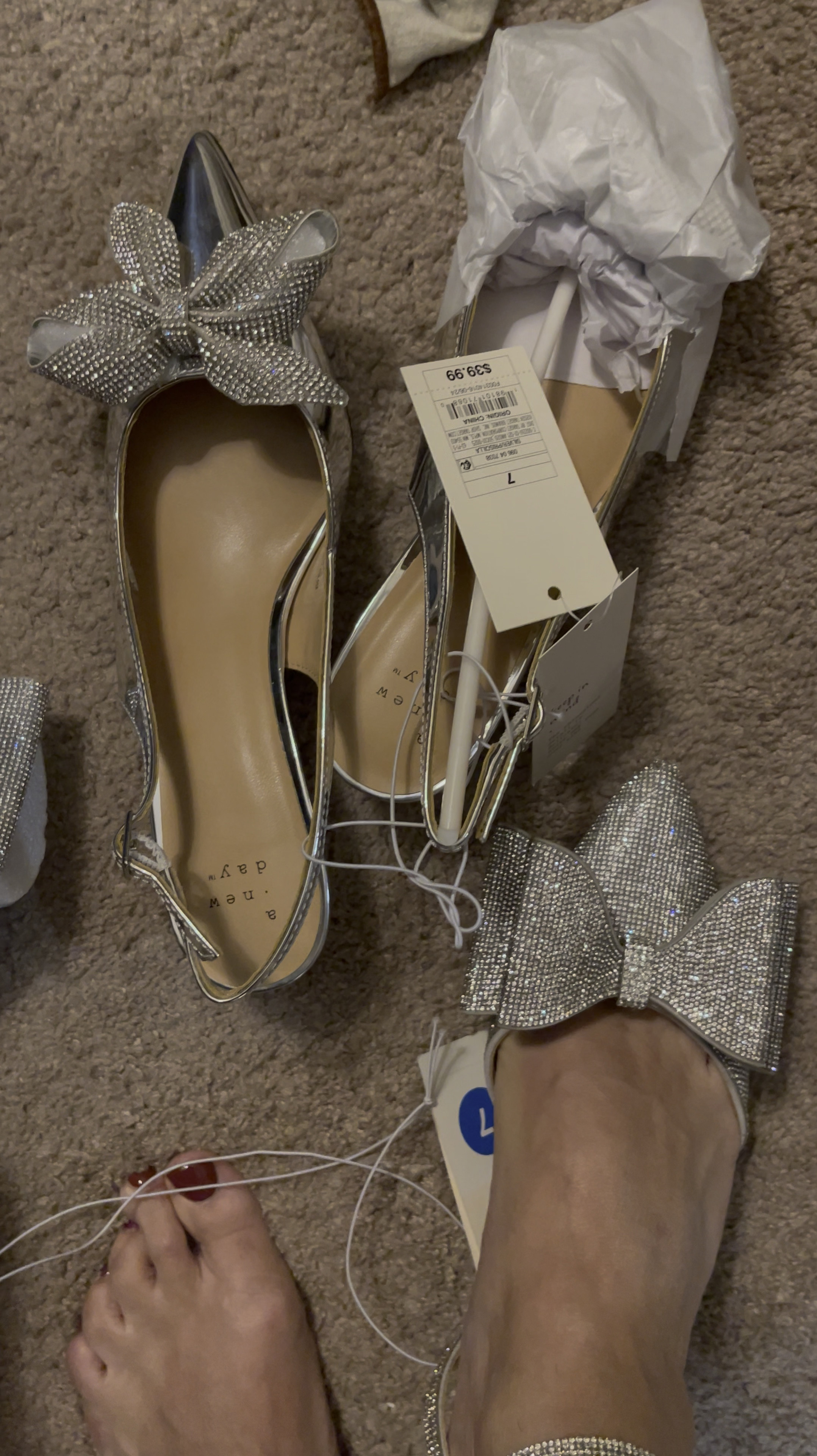 Sparkly holiday shoes with bows! Runs tts, adjustable straps and under $50

#LTKFindsUnder50 #LTKHoliday #LTKShoeCrush
