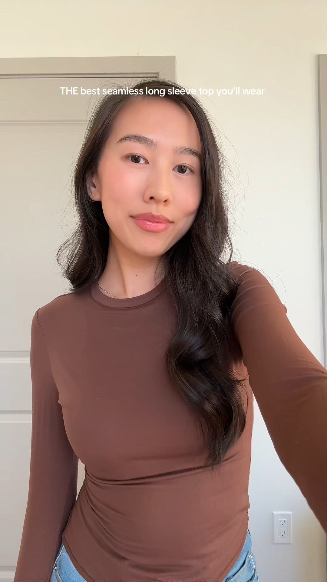 Long sleeve top (XS), seamless long sleeve top, Amazon basics, Amazon essentials, seamless tops, winter layers 

#LTKSaleAlert #LTKSeasonal #LTKFindsUnder50