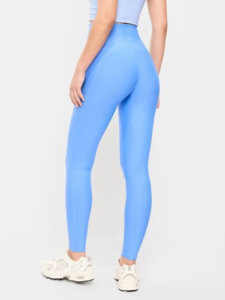 Extra-High Waisted PowerSoft Boundless 7/8 Pocket Leggings – No Front Seam | Old Navy (US)