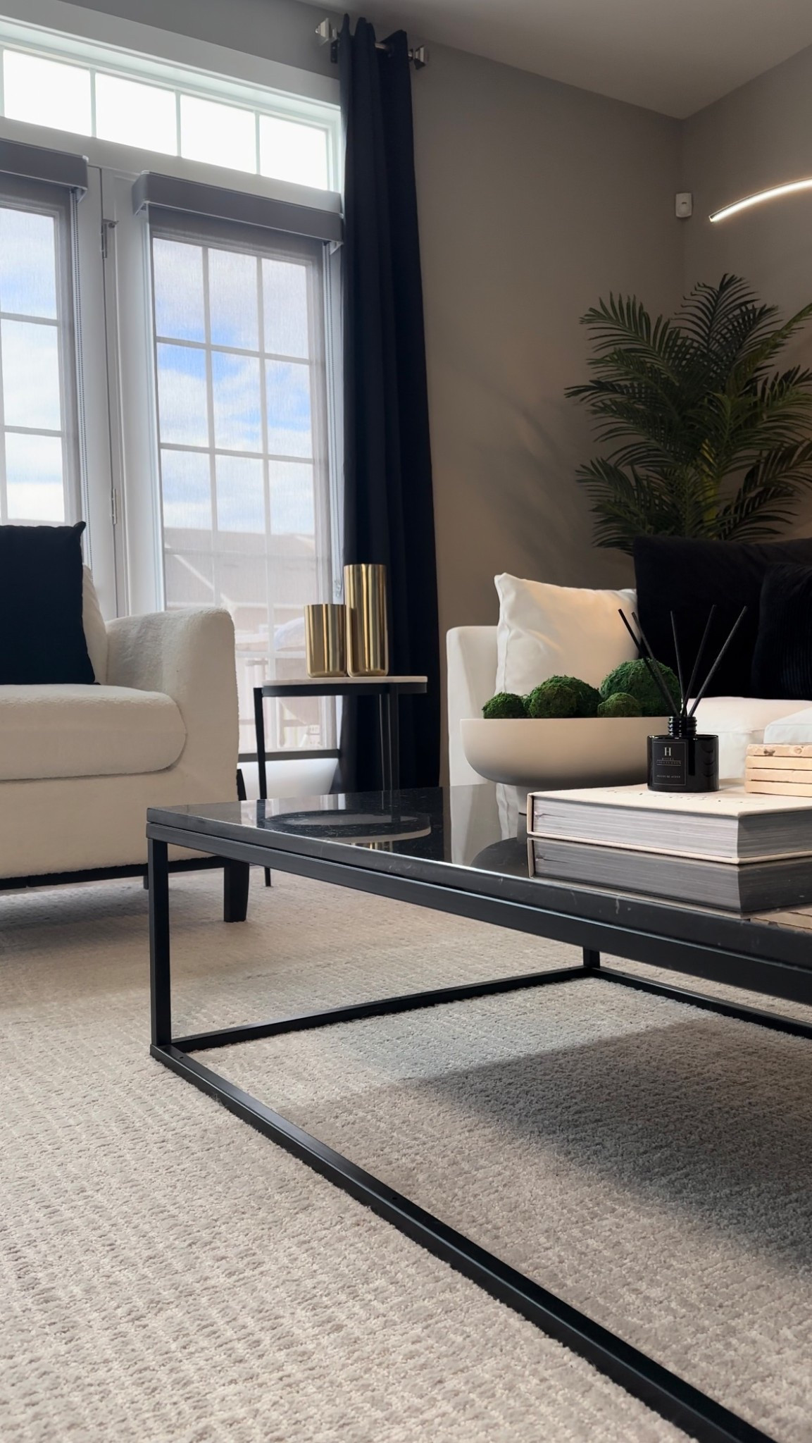 Modern Living Room Decor

#LTKHome #LTKSaleAlert #LTKStyleTip