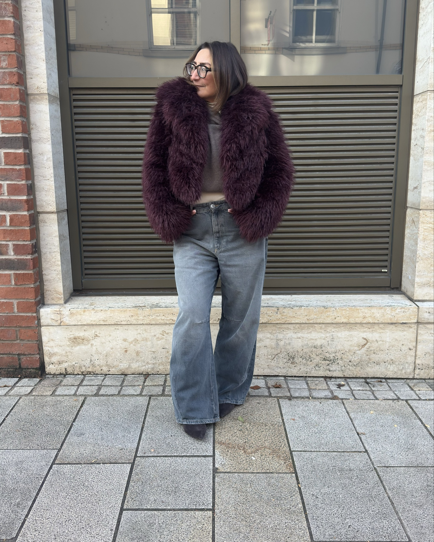 Faux fur jacket
Burgundy faux fur coat
River island
Zara jeans
Zara brooch jumper
Autumn style
Fall dressing and outfits
Celebrity stylist and personal stylist
Manchester London UK international 


#LTKuk #LTKautumn #LTKeurope