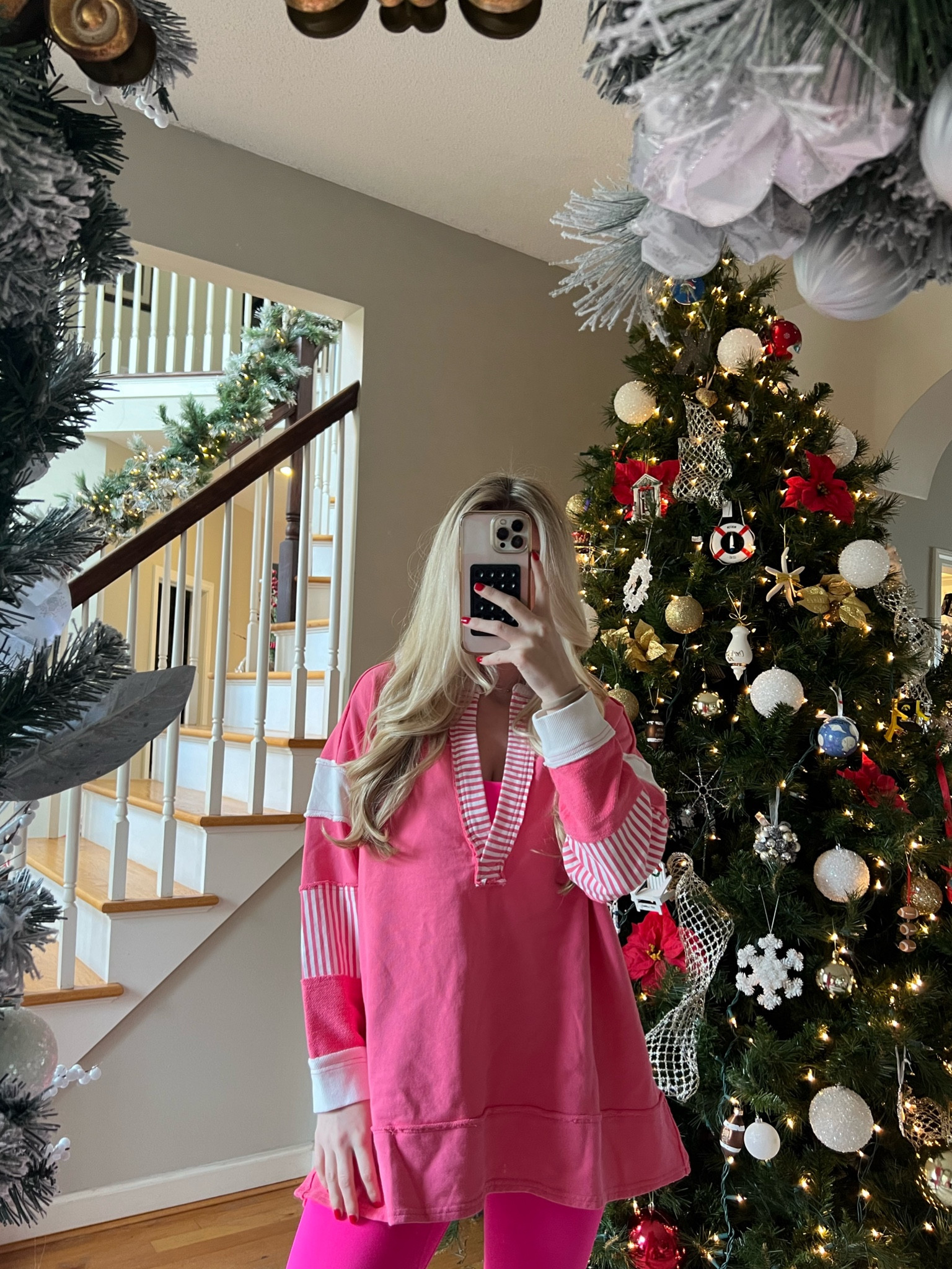 Free People sweatshirt! 


#LTKSeasonal #LTKstyletip #LTKU