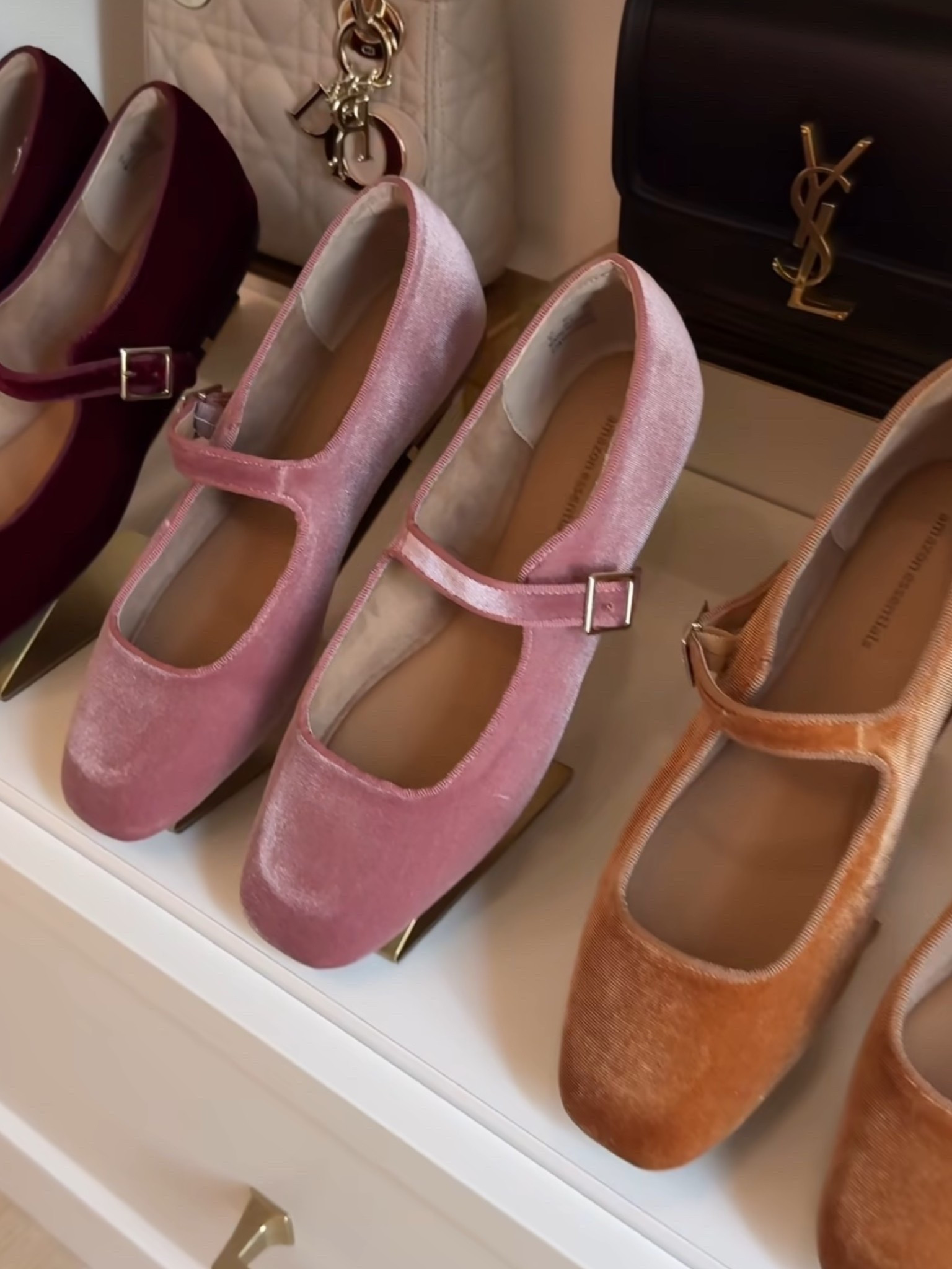 Scroll to shop!! Follow for more!!! Xo! 💫

#LTKFindsUnder50 #LTKBeauty #LTKFindsUnder100