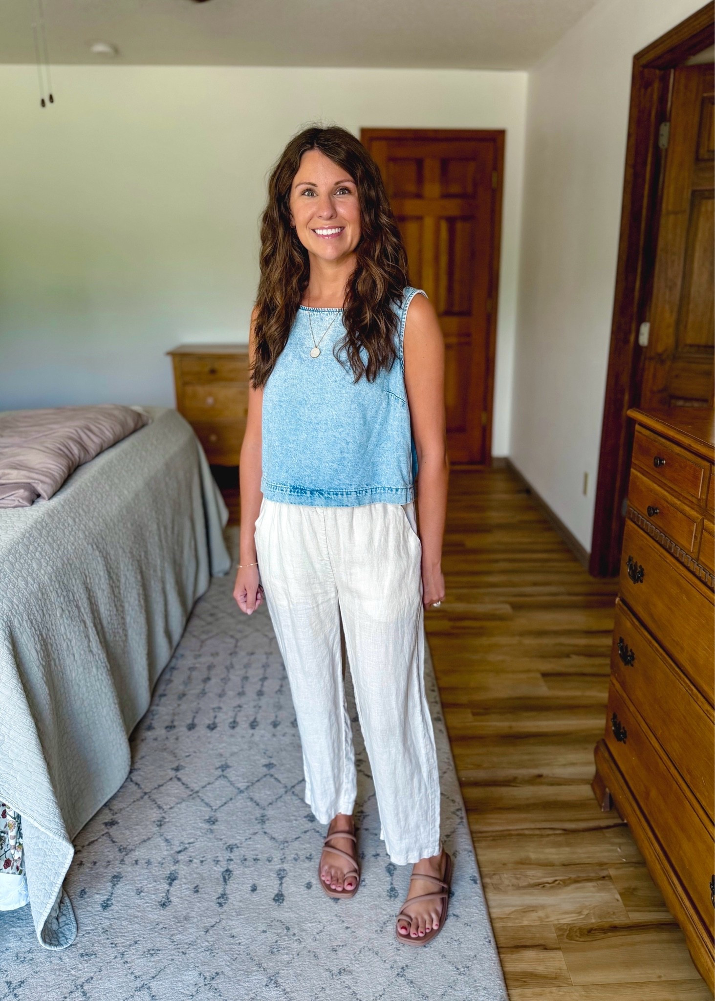 small petite in my tank (from last year—linked this year’s version and some similar ones). My linen pants are size xs (my color is sand from a few years ago, flax looks really similar). My croc sandals are size 6.

#LTKPetite #LTKgrwm #LTKootd