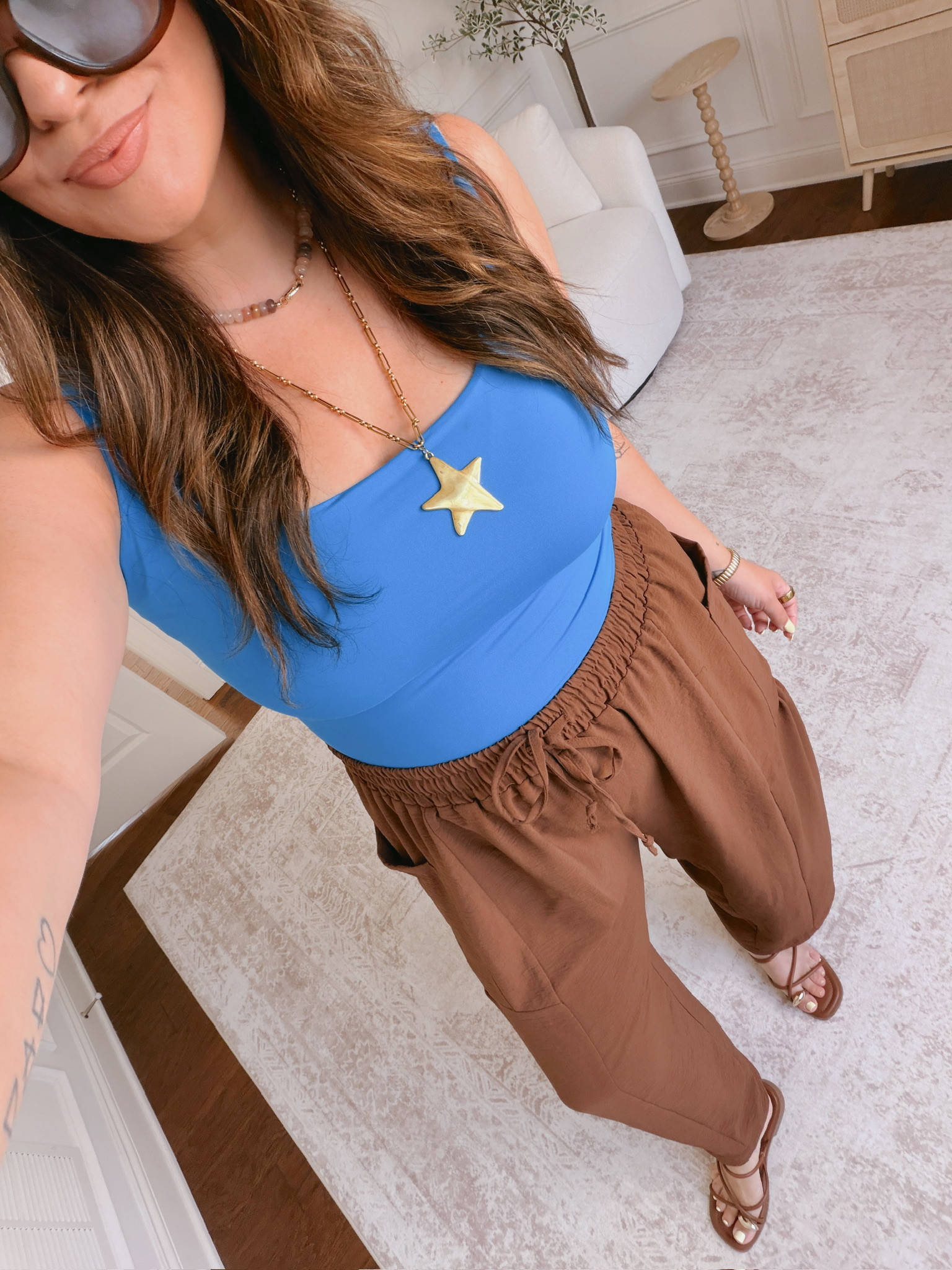 wearing a L in the top, XL in the bottoms 

 #LTKSeasonal #LTKMidsize