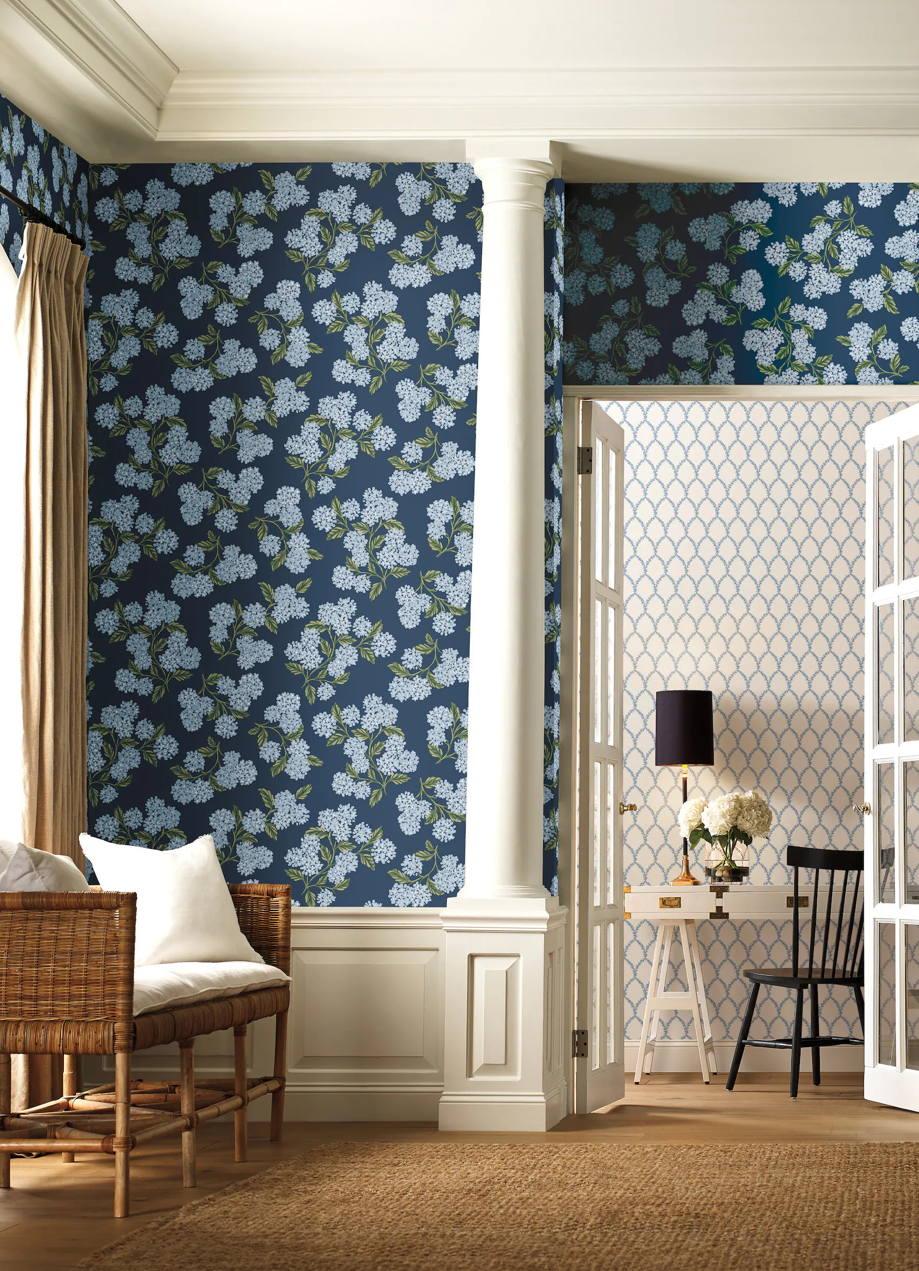 Rifle Paper 60.8-sq ft Navy Non-woven Ivy/Vines Unpasted Wallpaper one_size in Blue | RI5142 | Lowe's