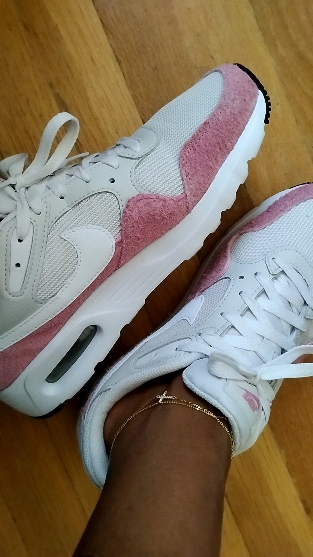 Soft suede, comfy fit 👟💖 These pink detailed Air Max’s add the perfect blend of chicness and support to any look. From dresses to leggings.

#LTKActive #LTKShoeCrush #LTKFindsUnder100