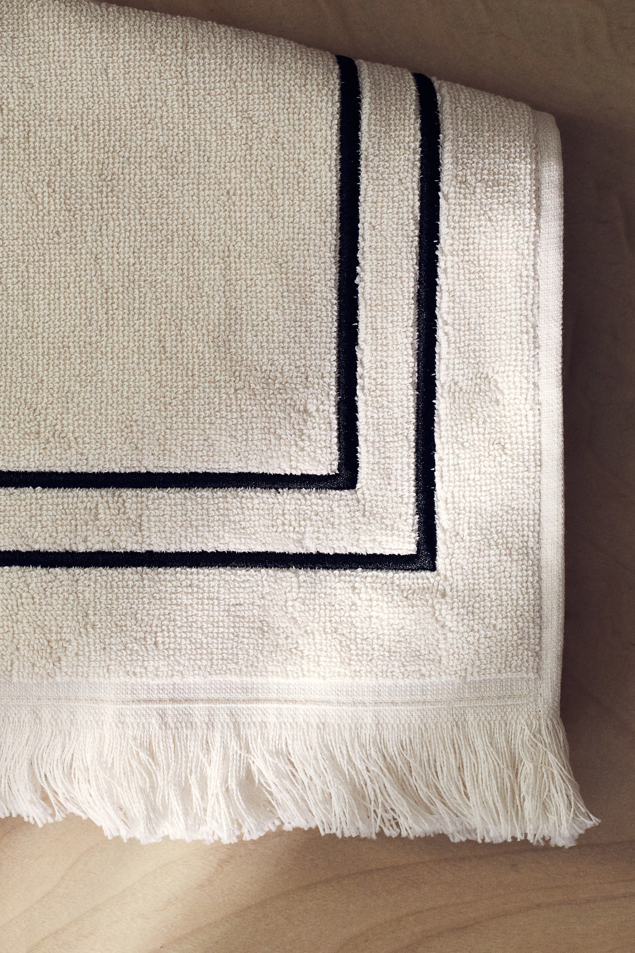 Light beige/patterned Terry Hand Towel at H&M Home | H&M CA | H&M (US + CA)