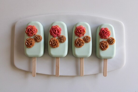 Floral Themed Cakesicles Cake Pops Party Favors Cakesicles | Etsy | Etsy (US)