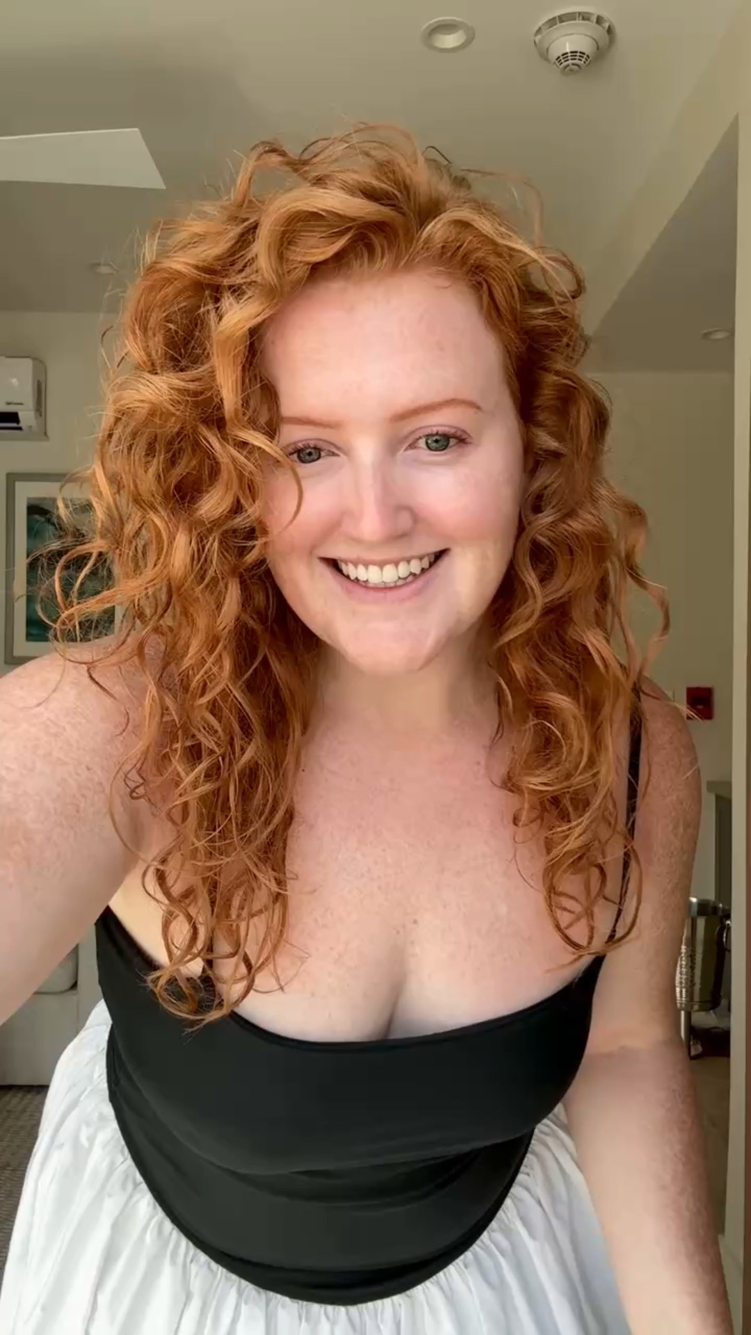 How cute is this bubble hem dress 😍

#LTKStyleTip #LTKSeasonal