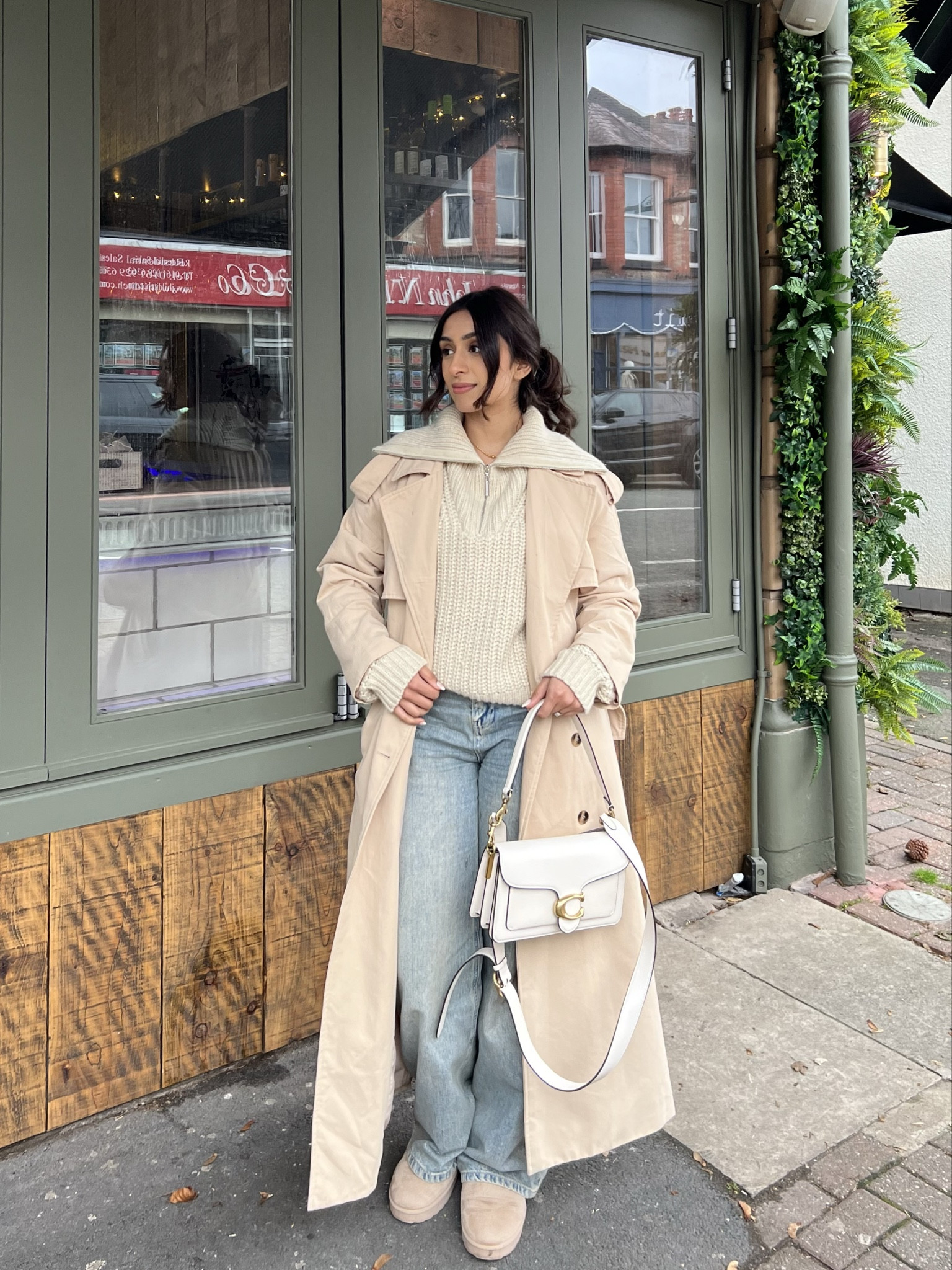 Neutral winter outfit ❄️🤍

#LTKfindsunder50 #LTKstyletip #LTKSeasonal