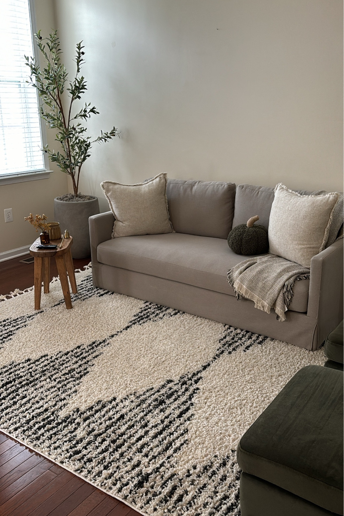 I’m still creating in this space but so far super COZY 🍂

#LTKHome #LTKFamily #LTKFallSale