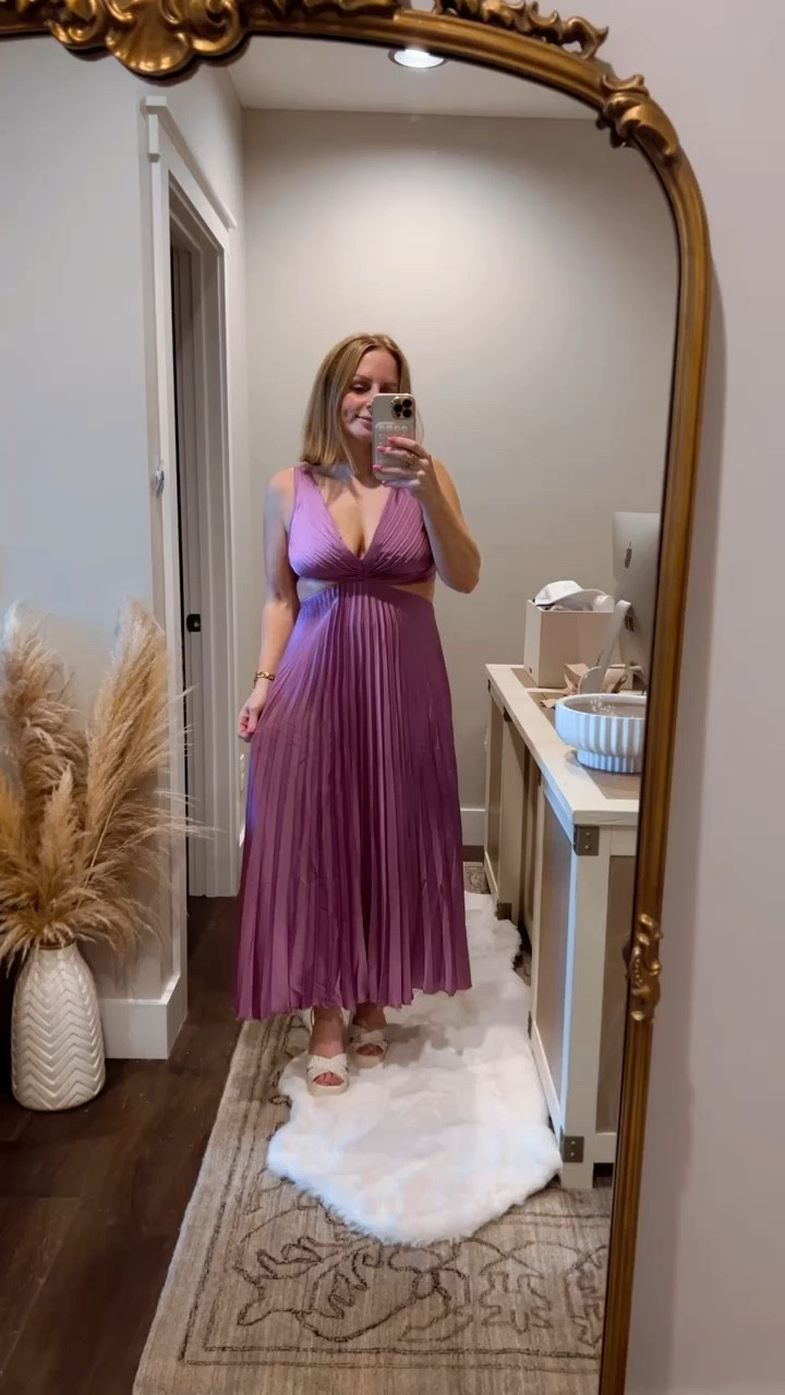 Wedding/spring party season!! Runs true to size. I’m wearing a size small! 

#LTKparties #LTKSeasonal #LTKSpringSale