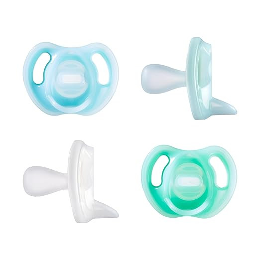 Tommee Tippee Ultra-Light Silicone Pacifier, 0-6 Months, Symmetrical One-Piece Design, BPA-Free S... | Amazon (US)