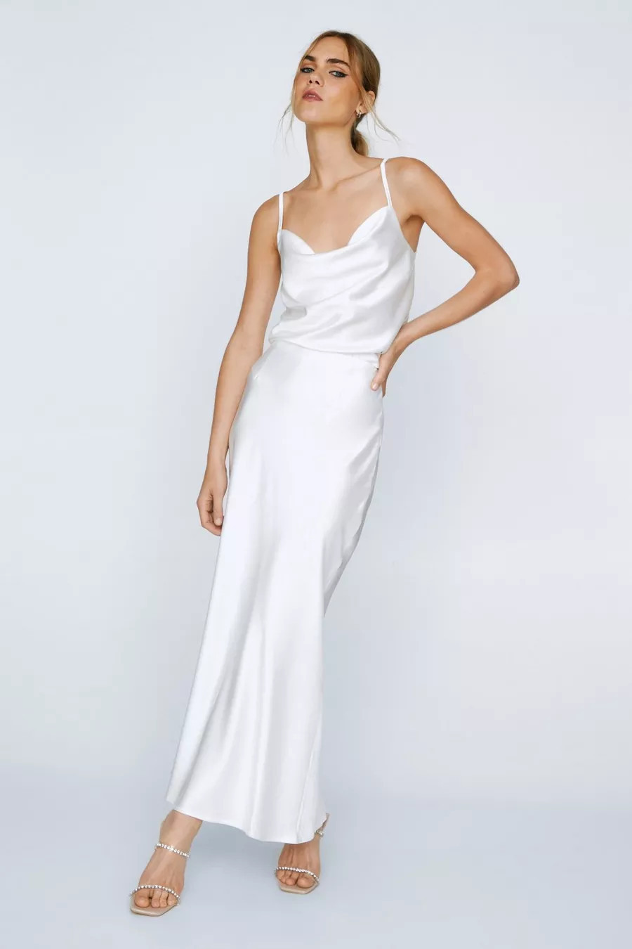 Jupe longue satinée | Nasty Gal FR