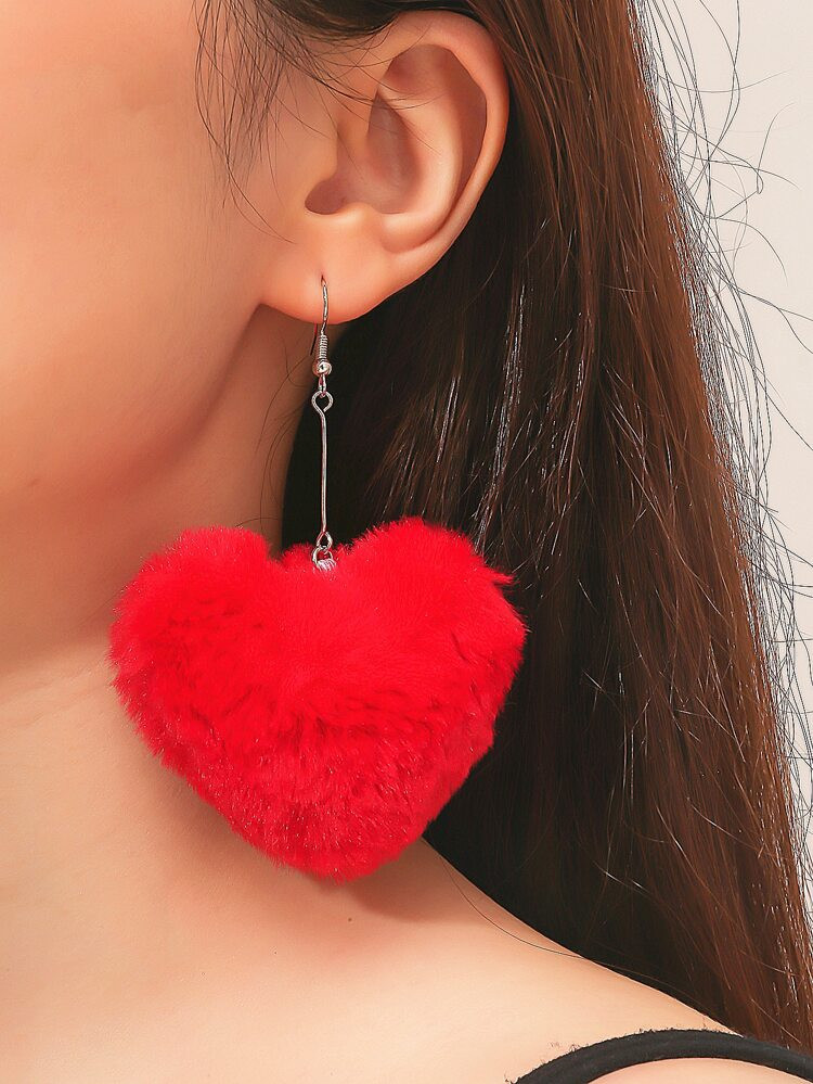 Fuzzy Heart Drop Earrings | SHEIN