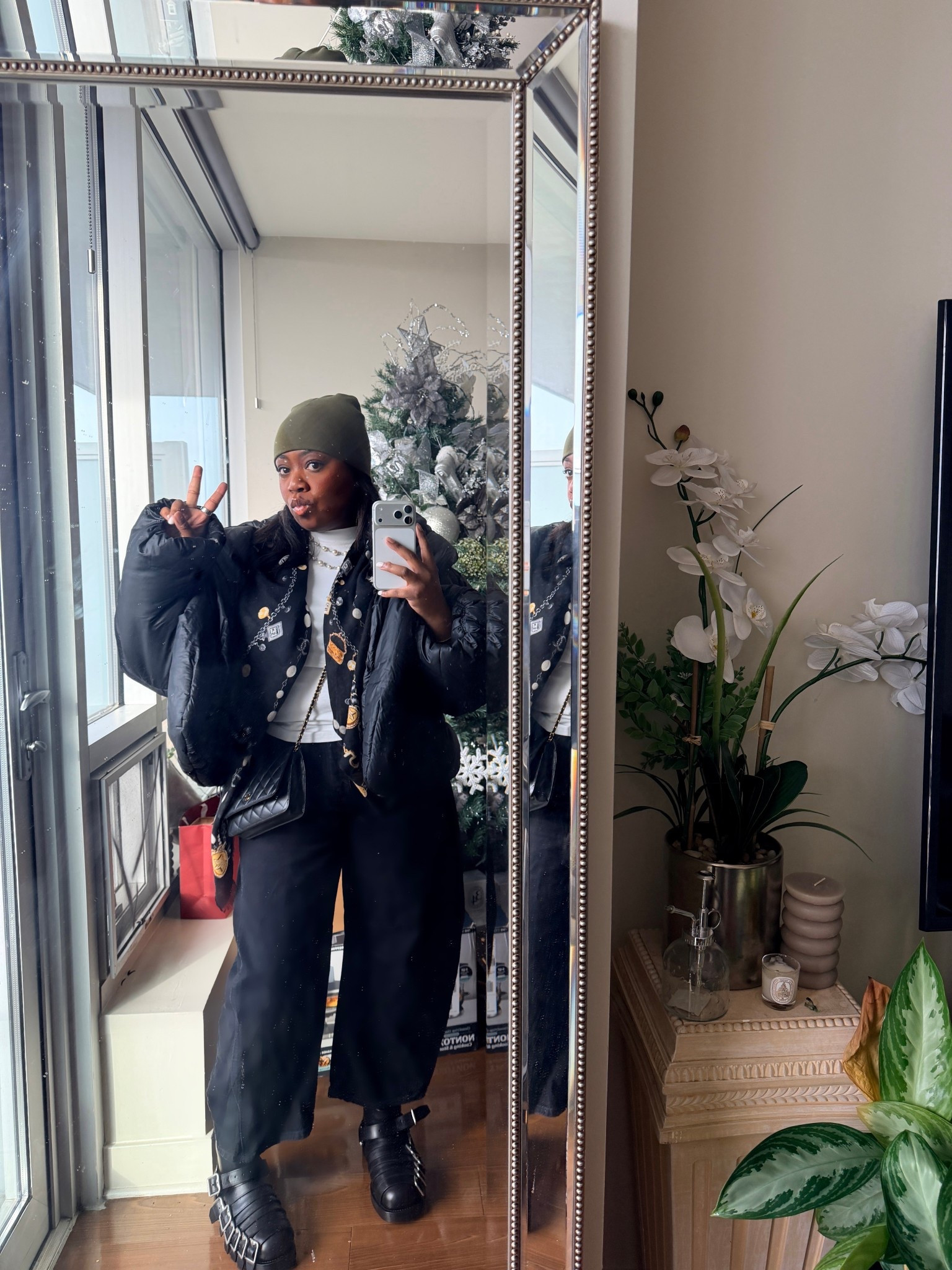 This year is all about shopping with intention ✨ I’m focusing on quality over quantity and building a wardrobe that feels elevated, effortless, and me. Follow along for curated fashion finds that are worth it 🤍 #LTKNewYear #LTKMustHaves #IntentionalStyle #ShopWithMe

#LTKdayinmylife #LTKgrwm #LTKootd