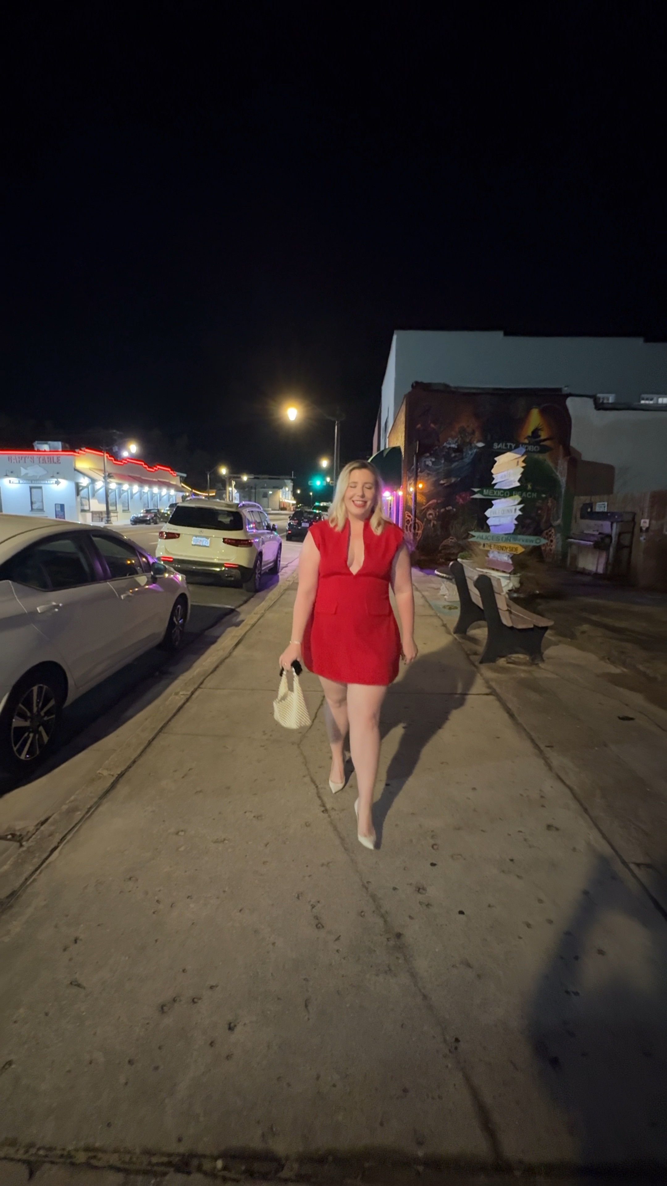 Happy Galentine’s Day!

#LTKMidsize #LTKShoeCrush #LTKFindsUnder50