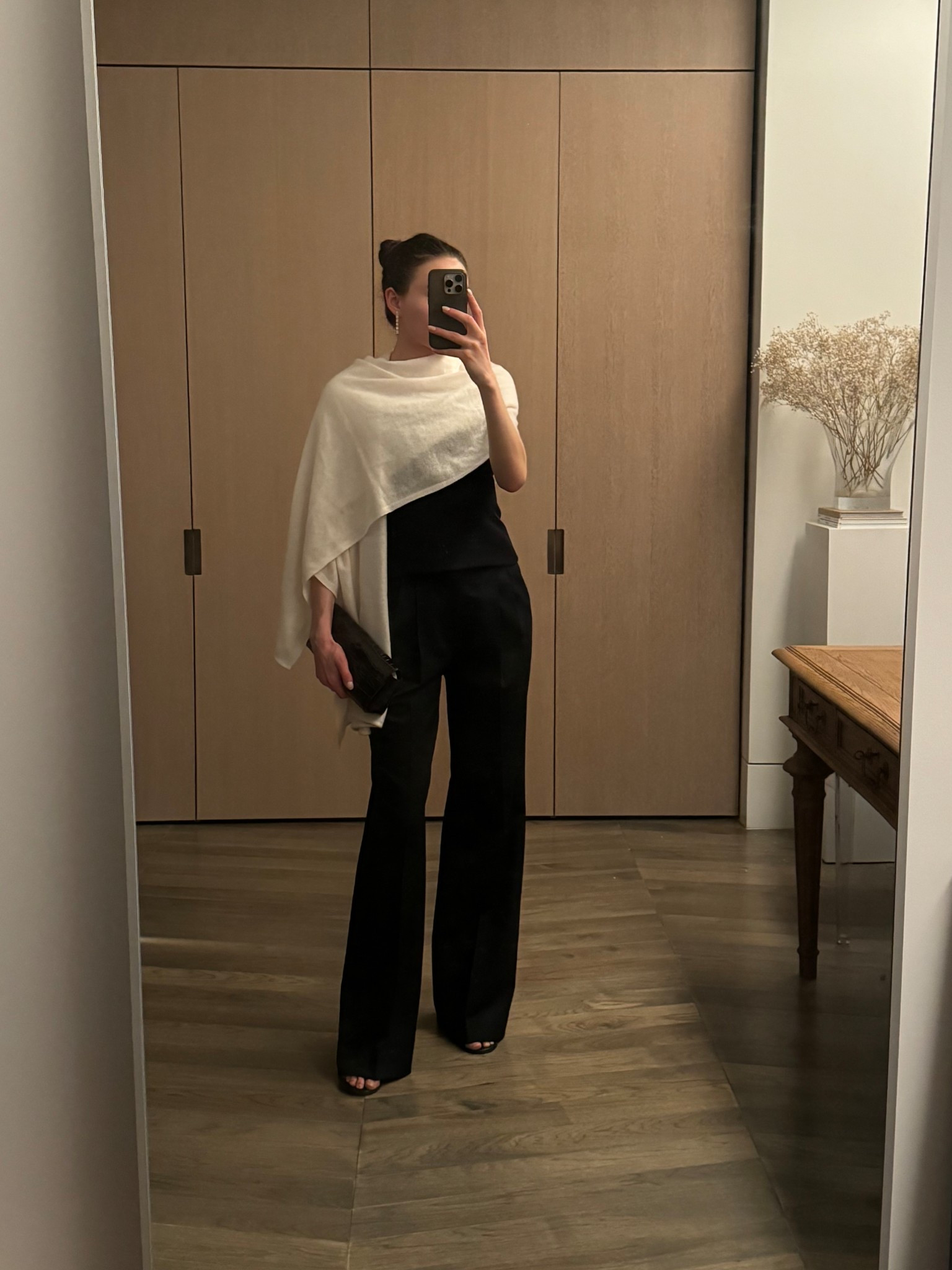 Wearing a 2 in the trousers

#LTKSaleAlert #LTKStyleTip #LTKItBag