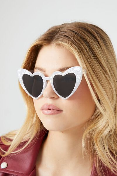 Heart Frame Sunglasses | Forever 21 (US)