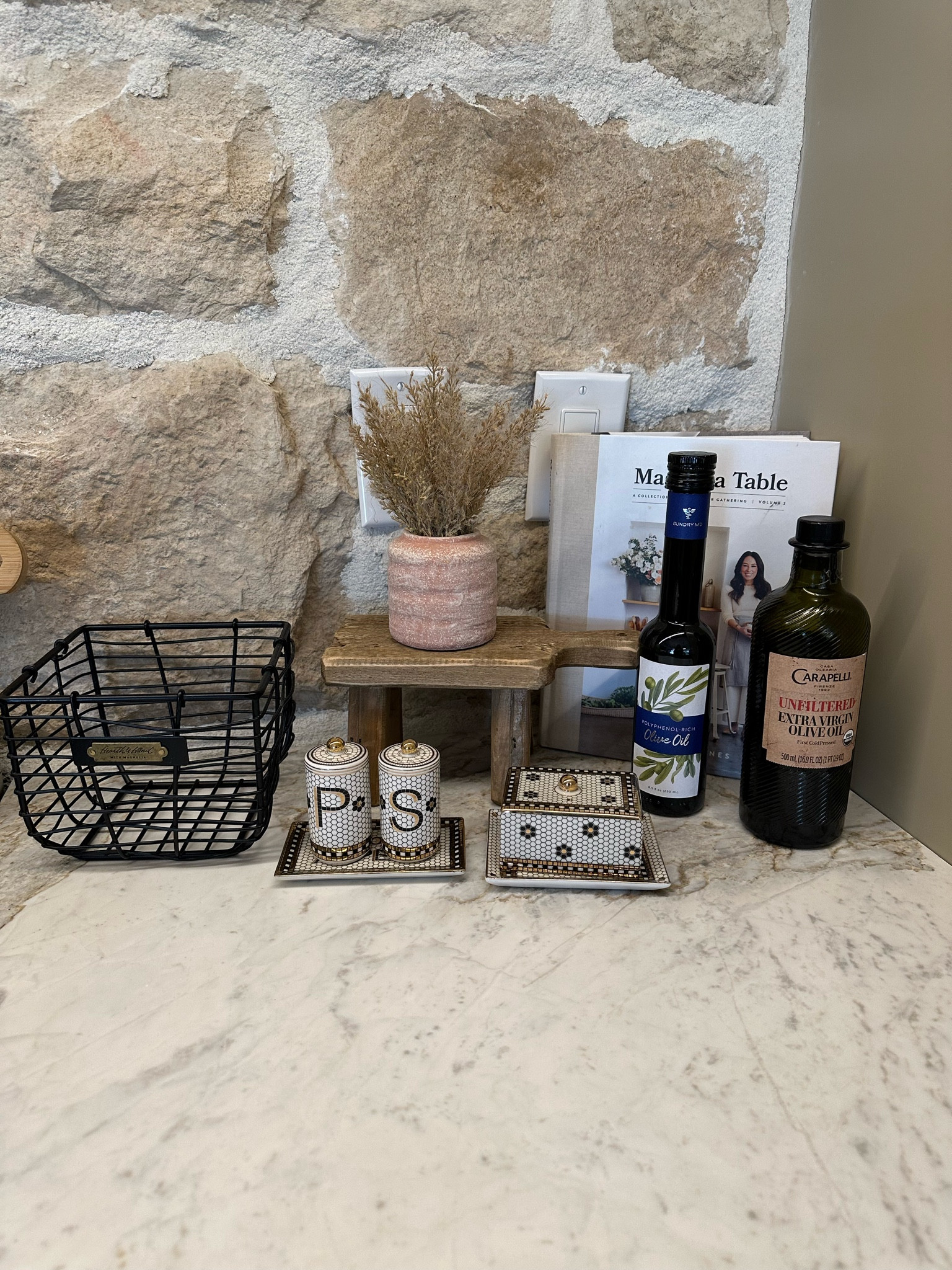 Kitchen decor must haves great gift ideas! 

#LTKhome #LTKstyletip #LTKGiftGuide