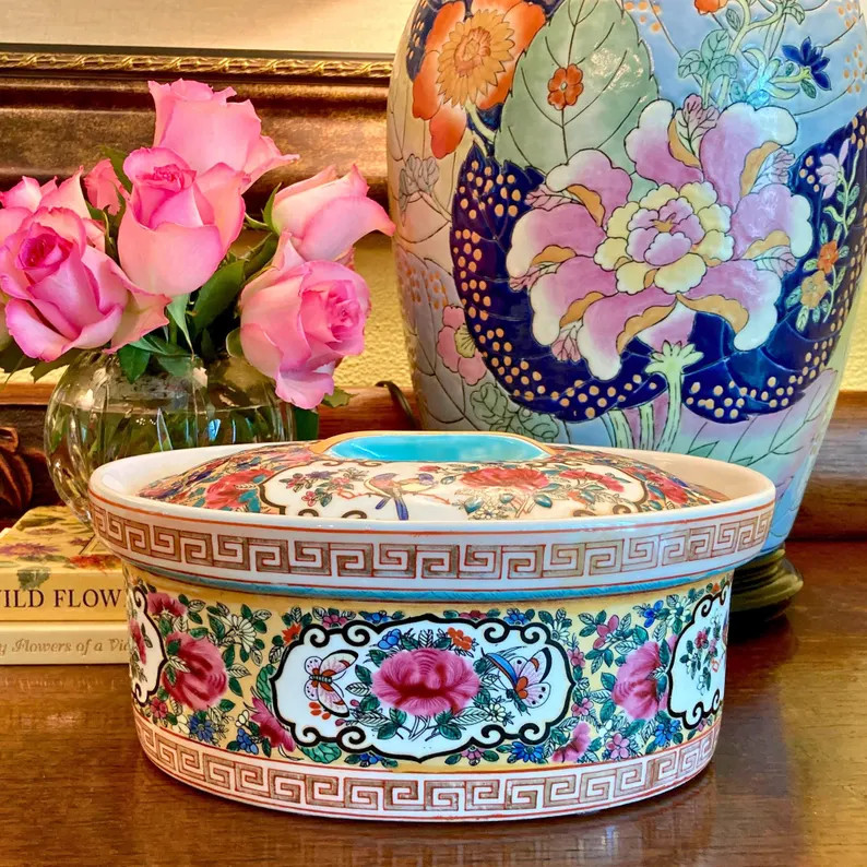 Vintage Famille Rose Chinoiserie Lidded Porcelain Box, Large Oval Rose Canton Style Cachepot with... | Etsy (Global)