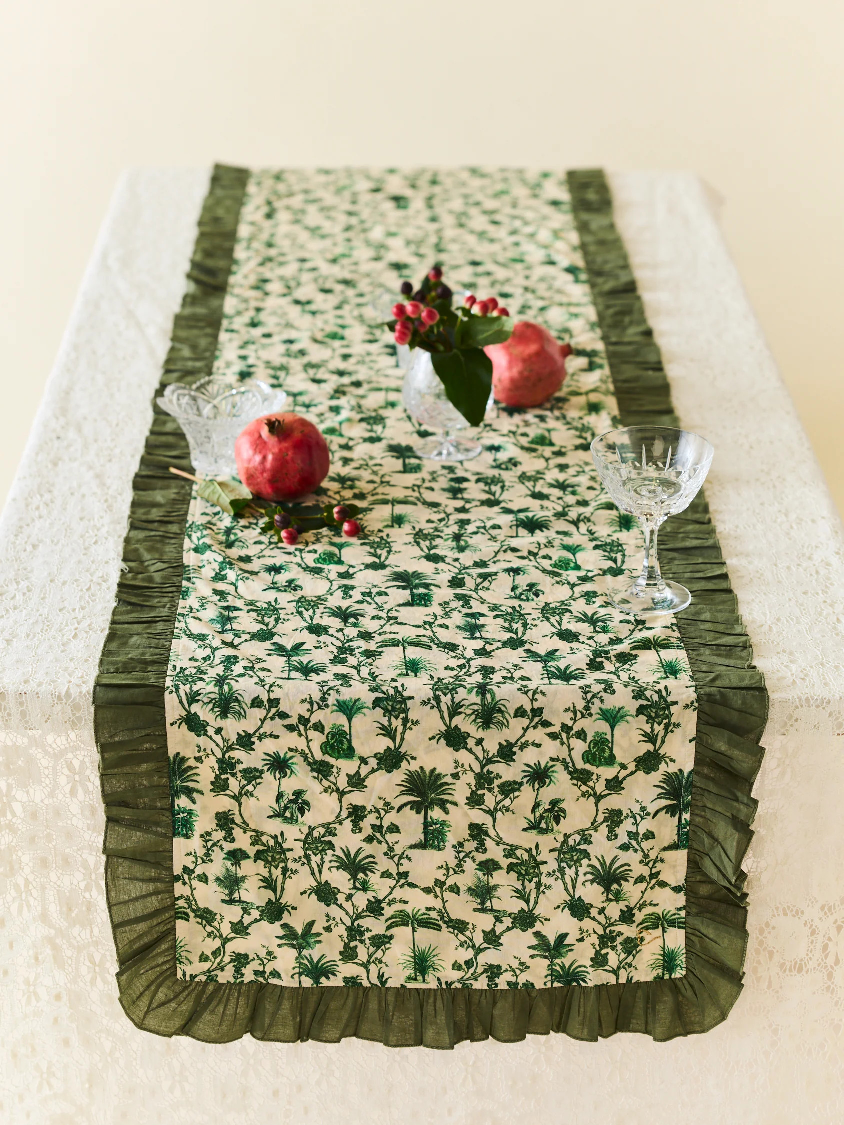 ASD X AGV Table Runner | Eddy