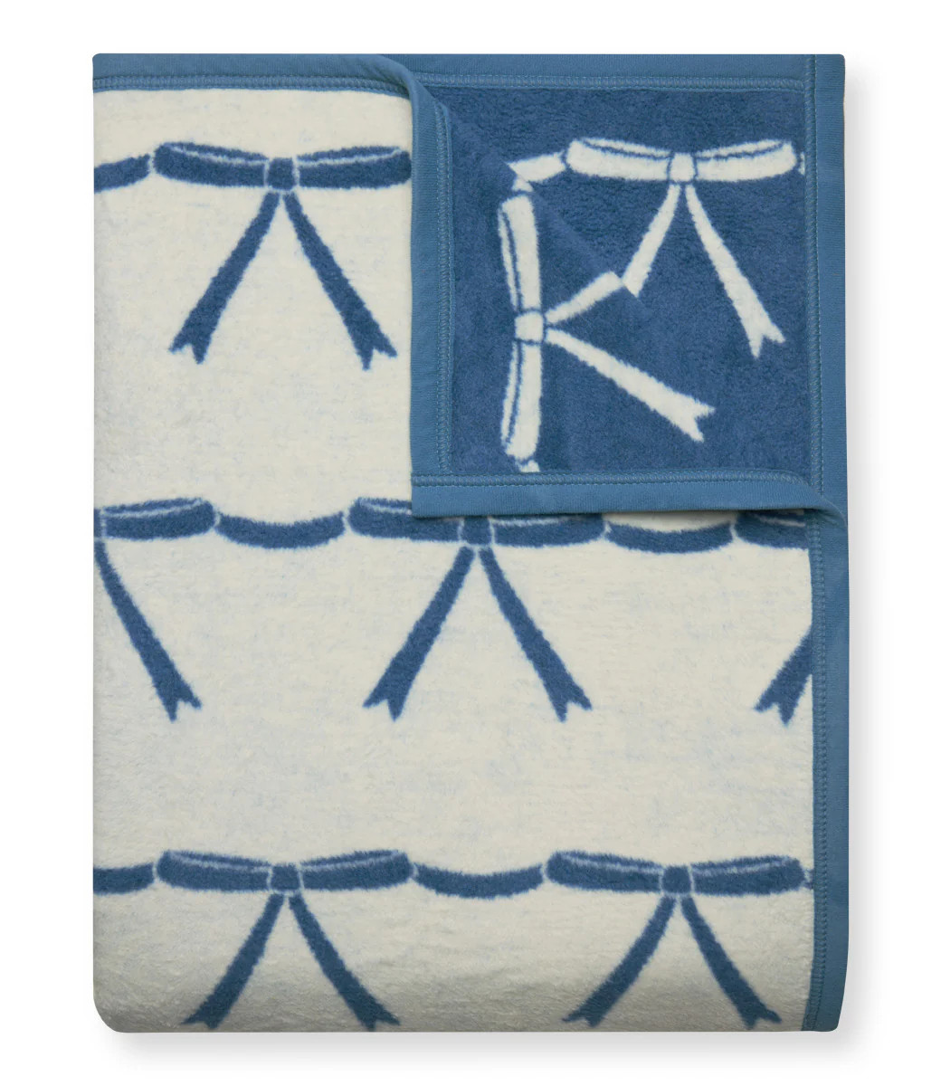 Ribbons and Bows Blanket | ChappyWrap