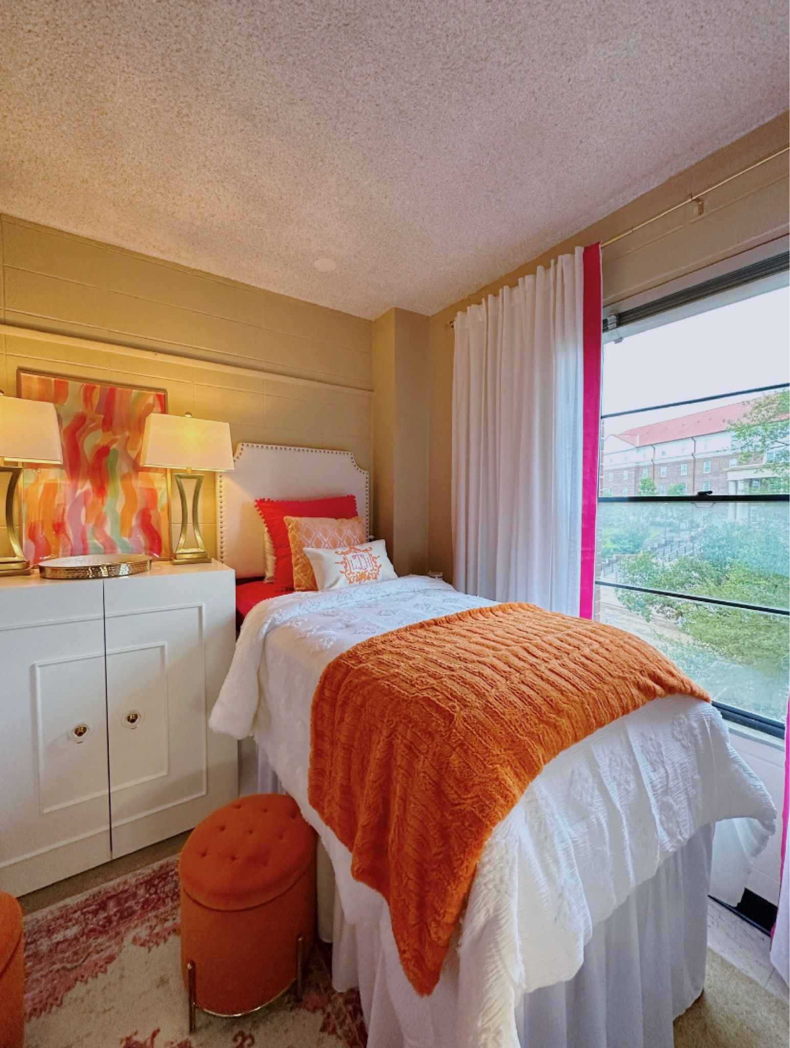 Ole Miss Crosby Hall Dorm room inspo! 


#LTKhome