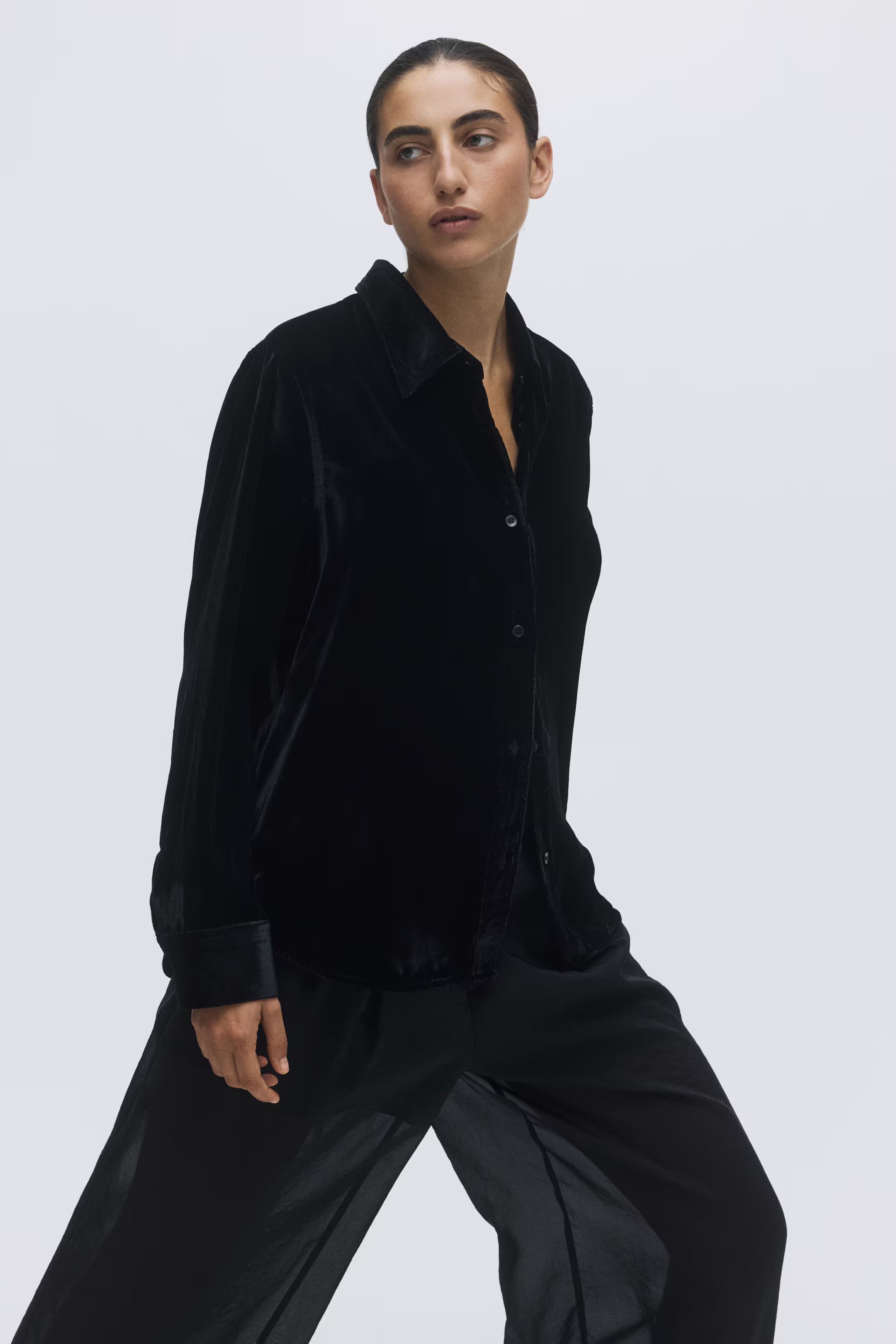 Velvet shirt | H&M (UK, MY, IN, SG, PH, TW, HK)