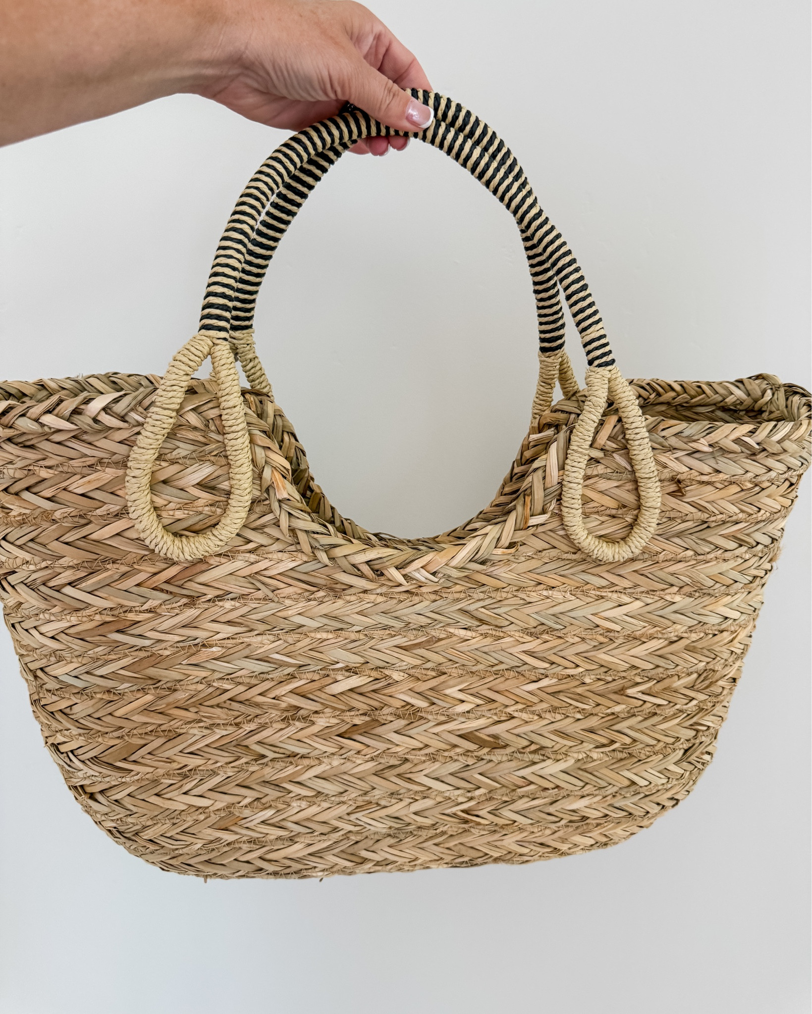 A New Day Handwoven Straw Tote with wrapped handle from Target #targetstyle #summerbag #summerpurse #strawbag

#LTKSeasonal #LTKSwim #LTKTravel
